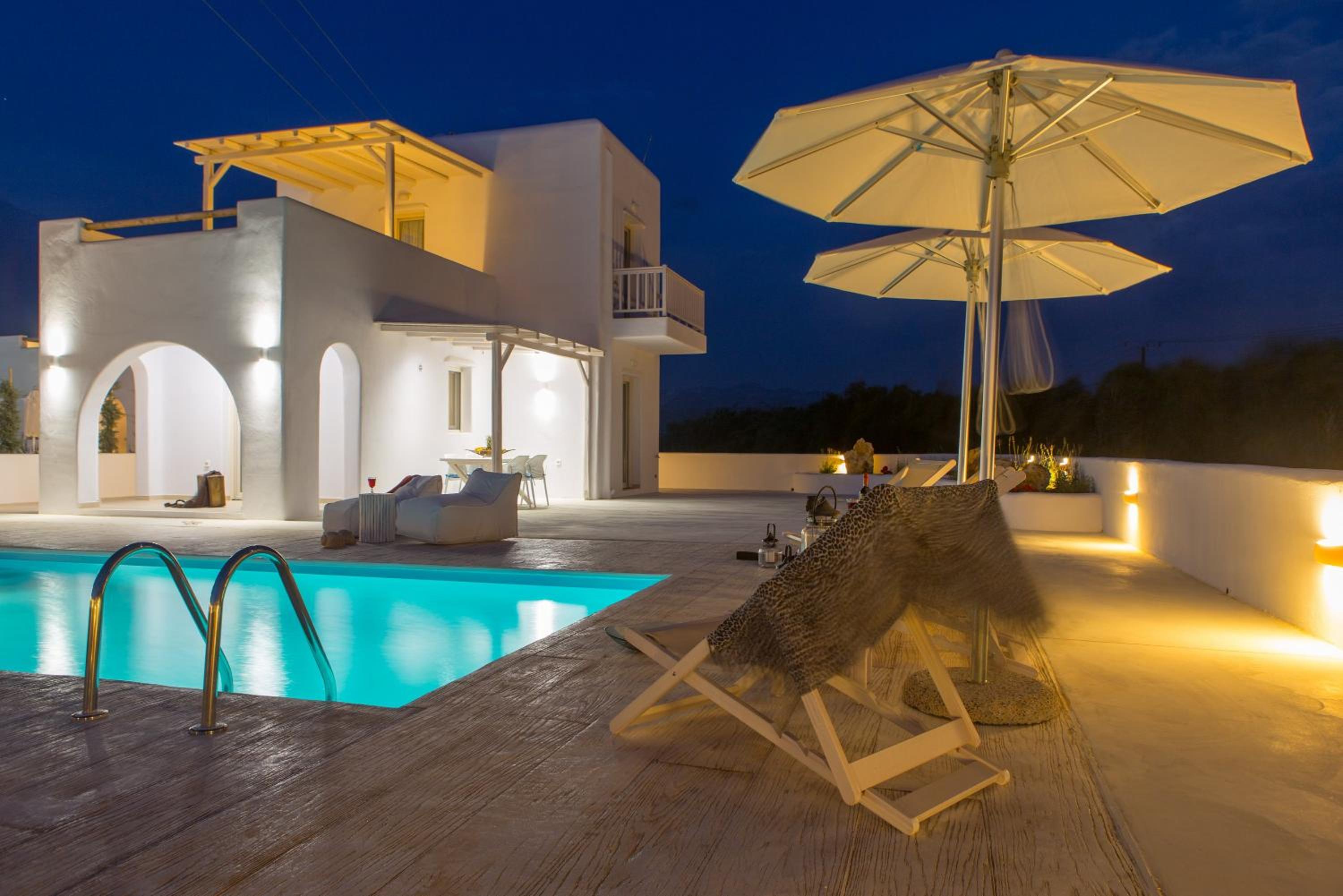 Two Villas Complex with 2 Private Pools photo 3