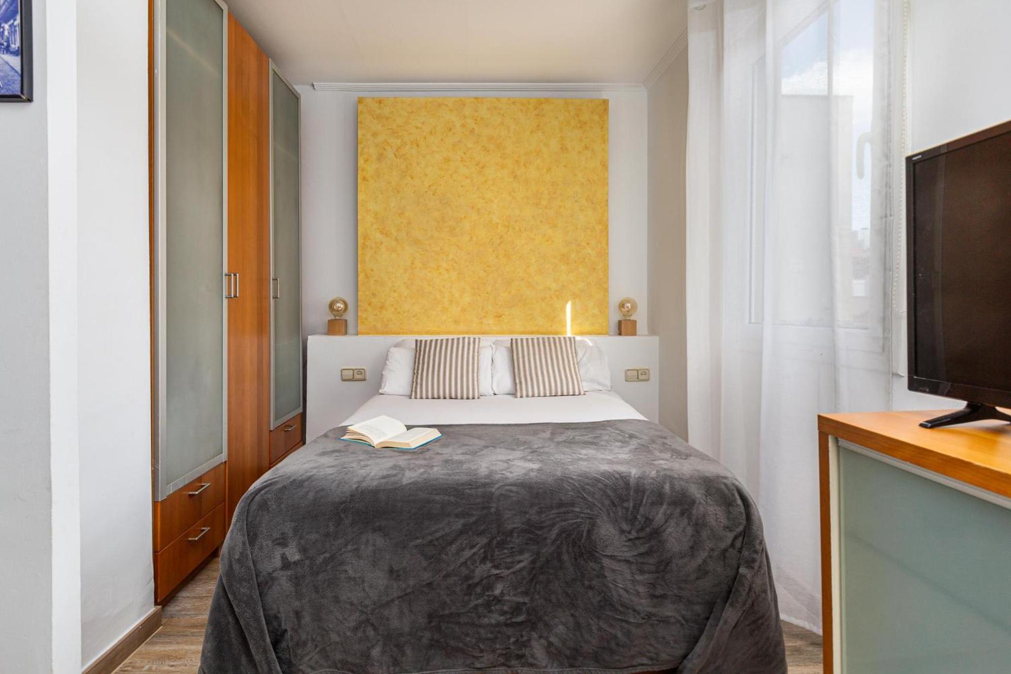 Studio Apartment photo 2