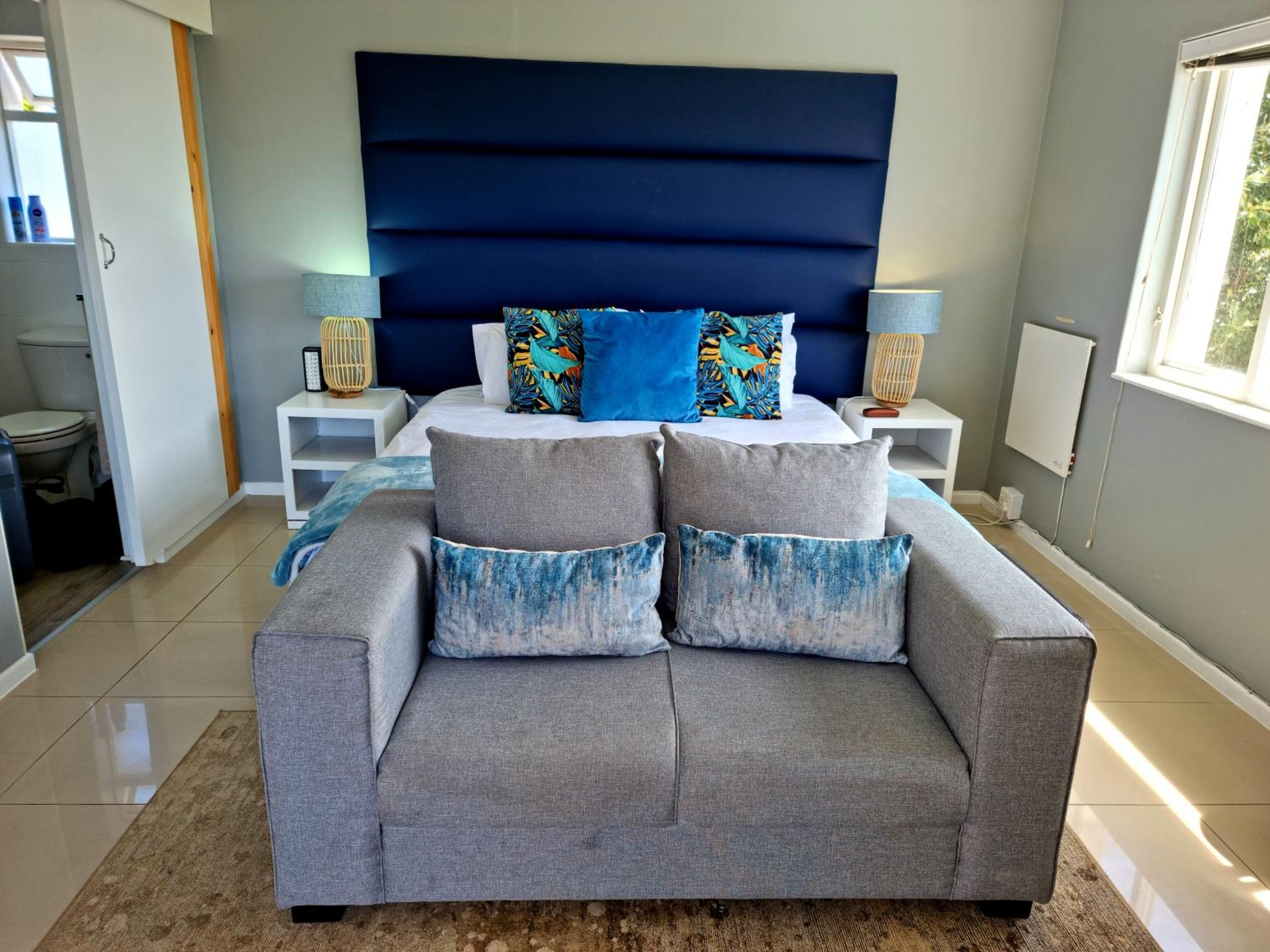King Room with Sea View - Photo 15