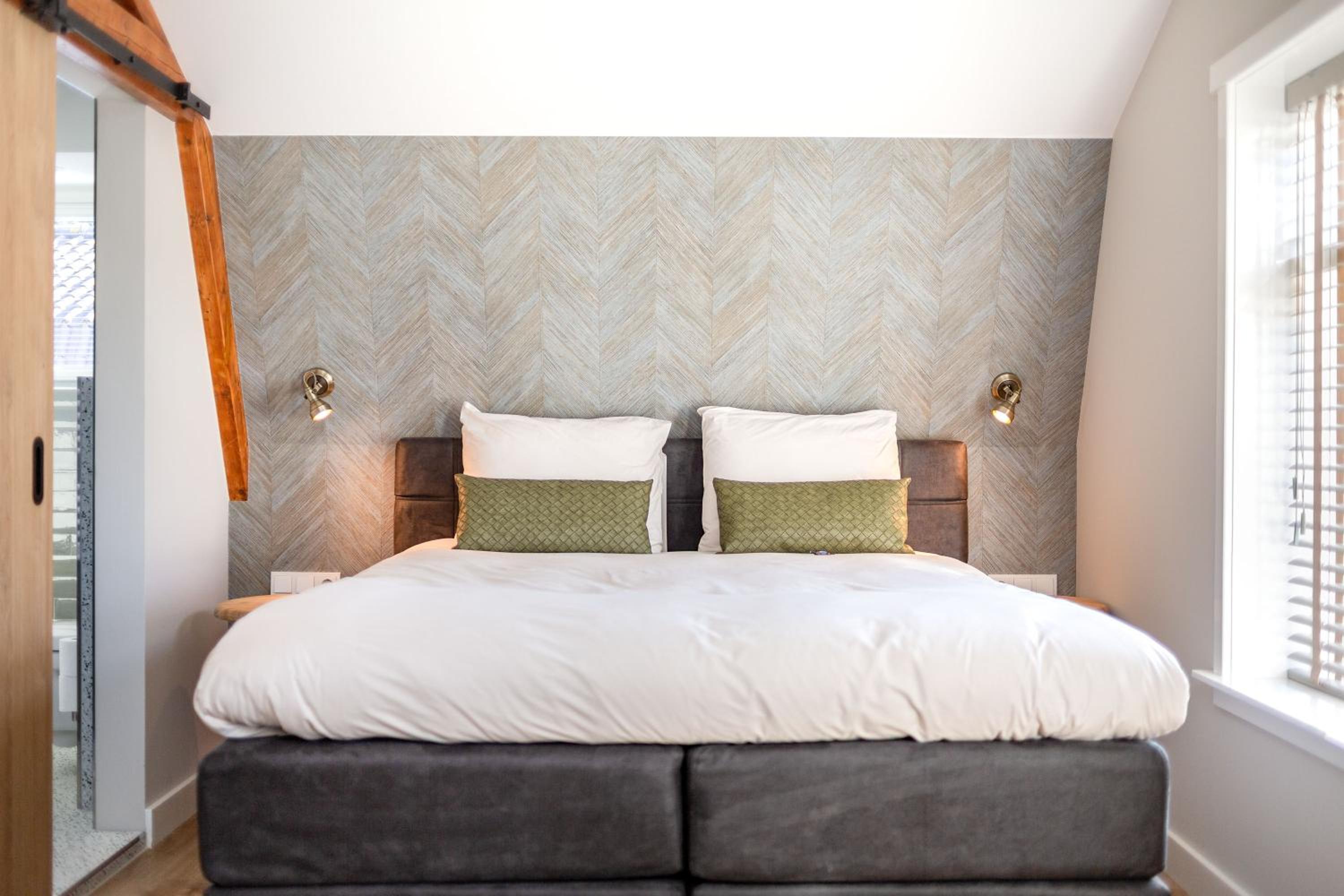 Deluxe Double Room with Shower photo 1