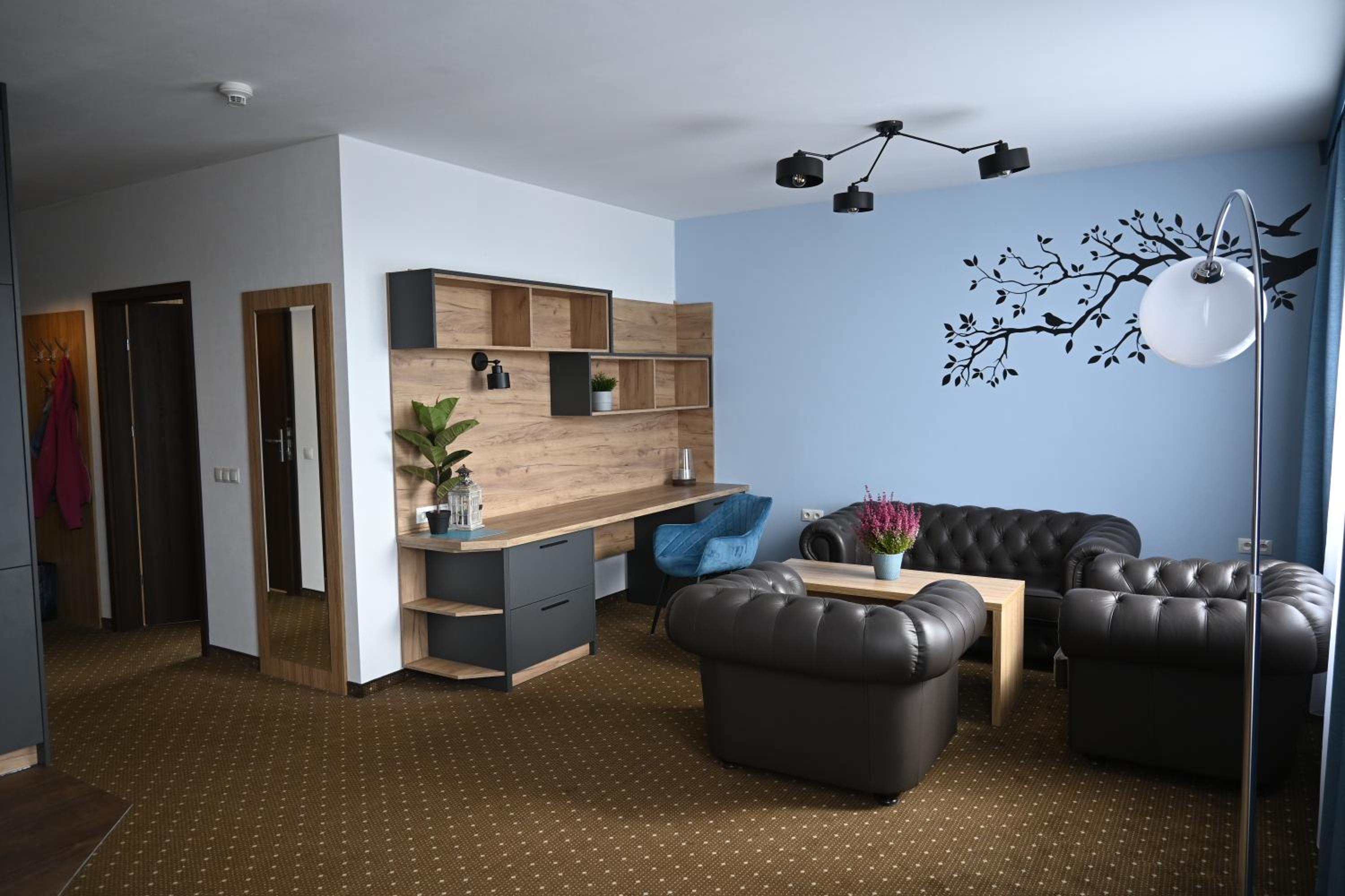 Studio Apartment - Photo 10
