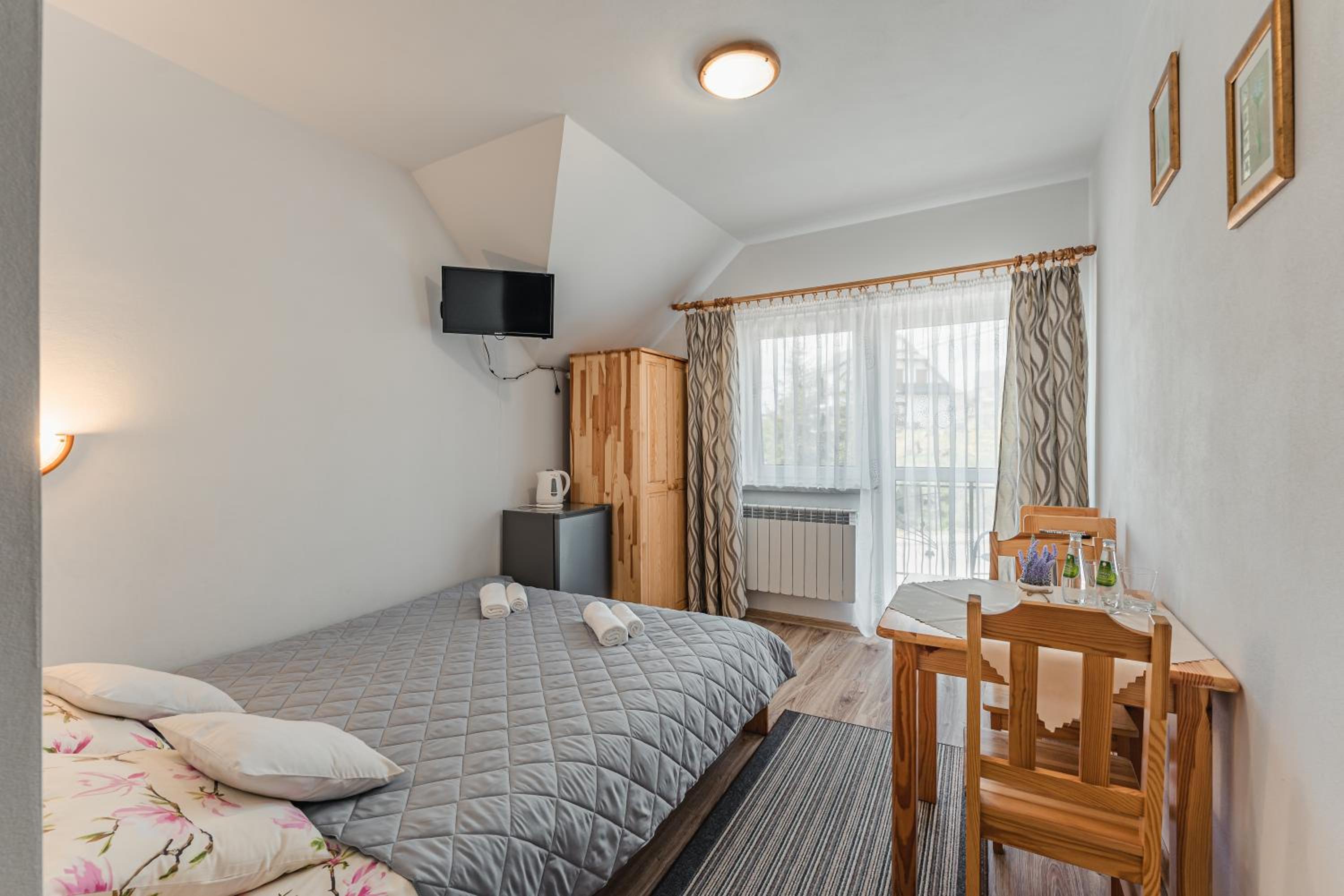 Double Room with Balcony photo 2