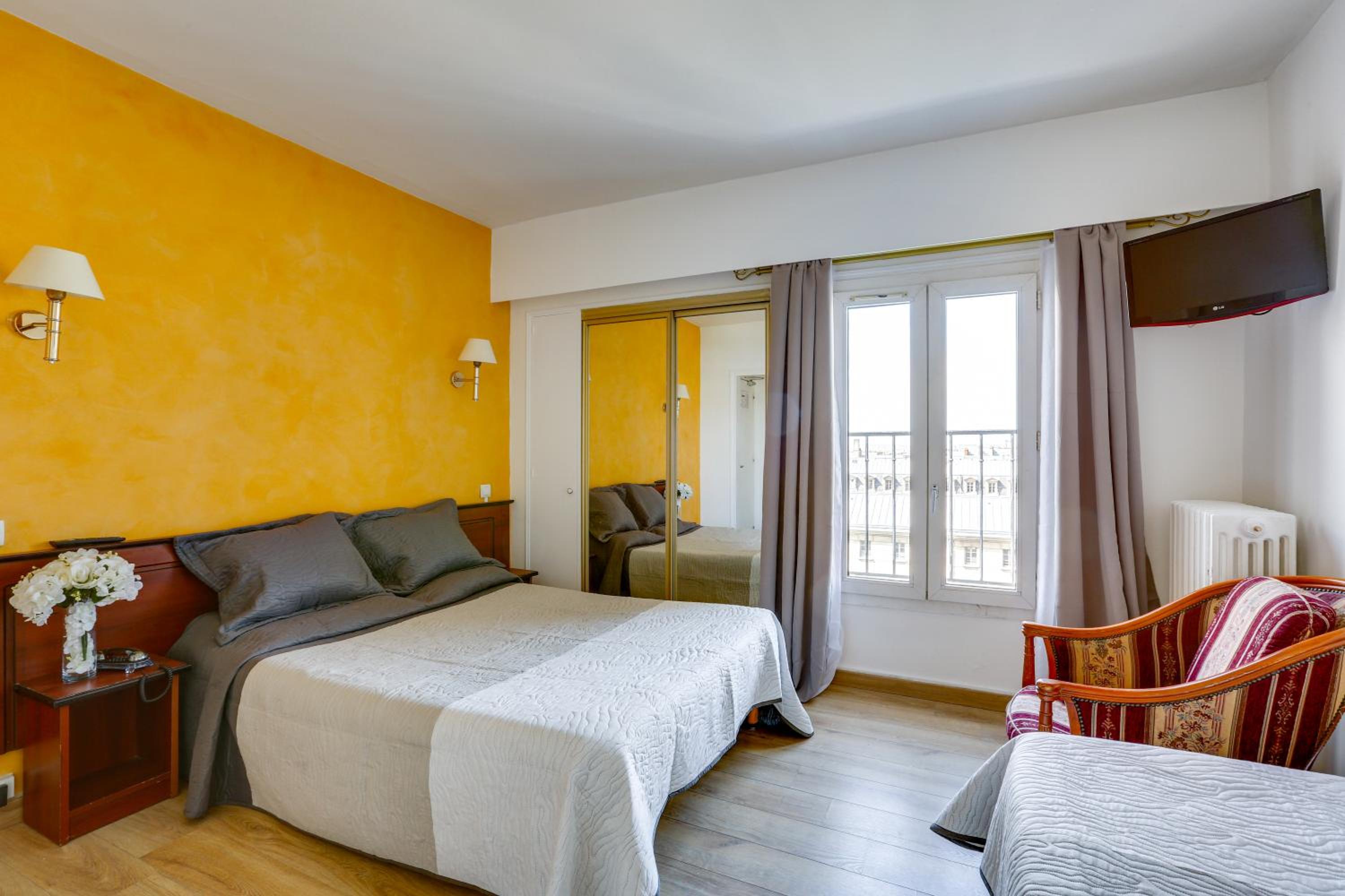 Superior Triple Room photo 1