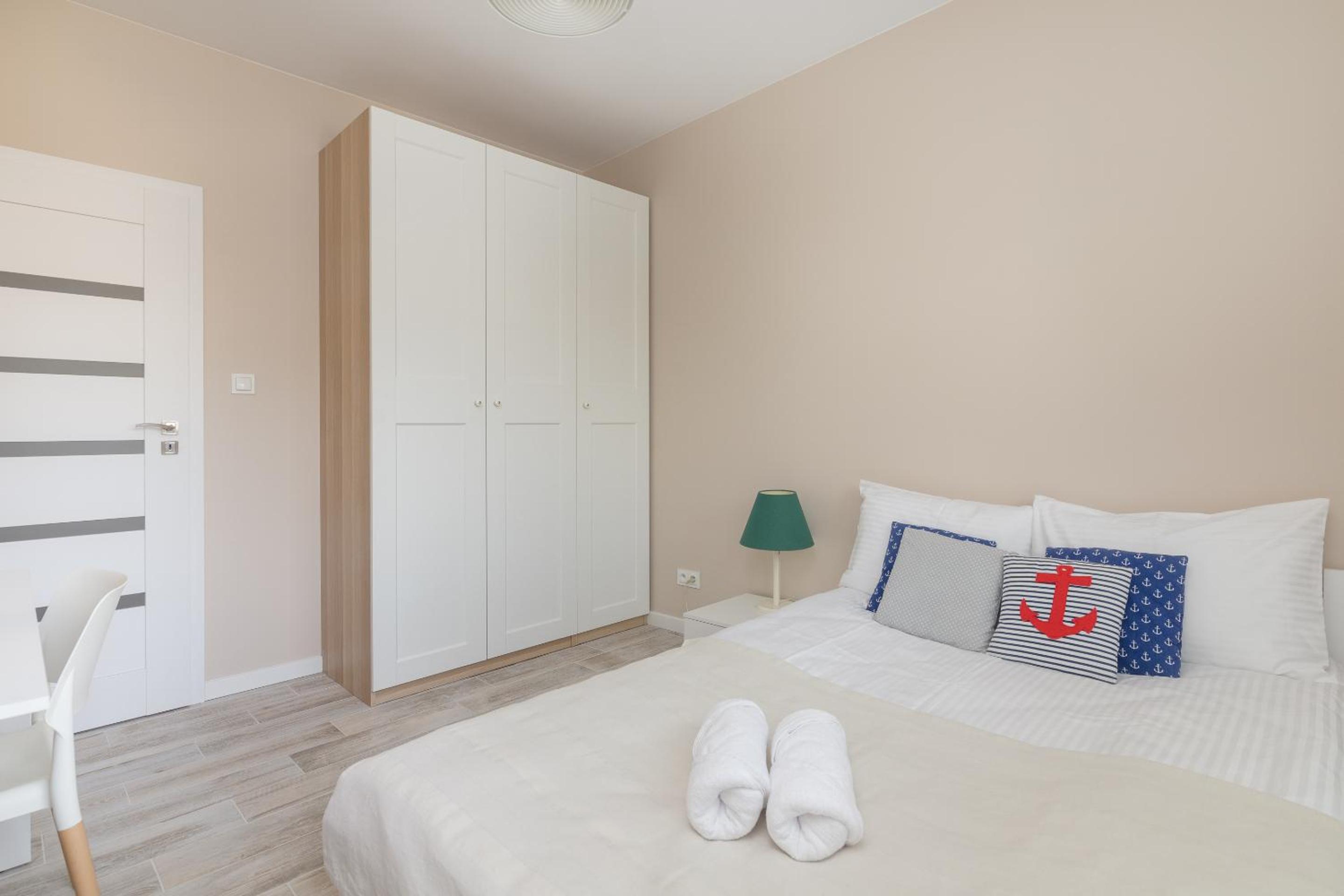 One-Bedroom Apartment - Photo 35