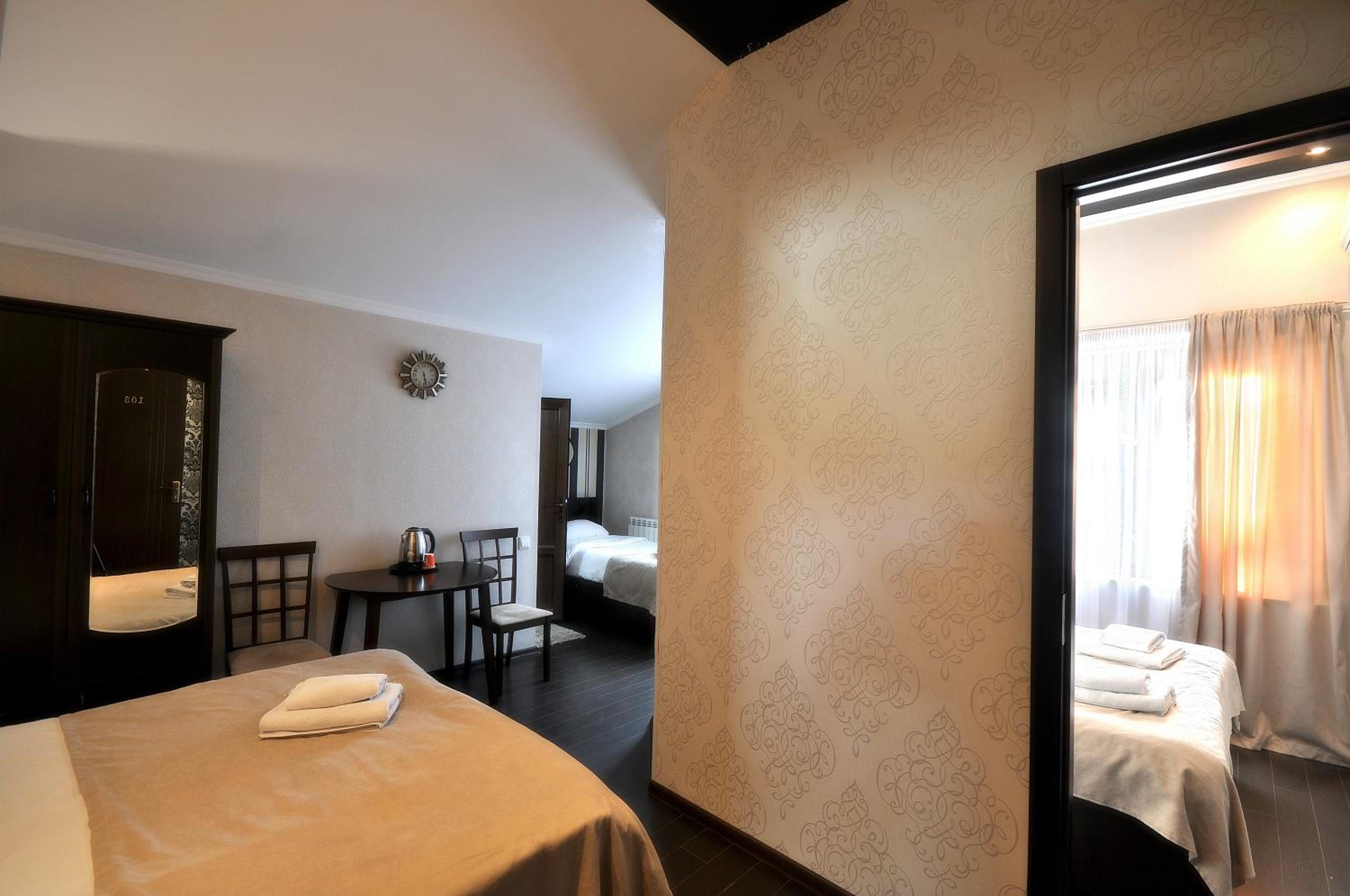 Family Junior Suite - Photo 5
