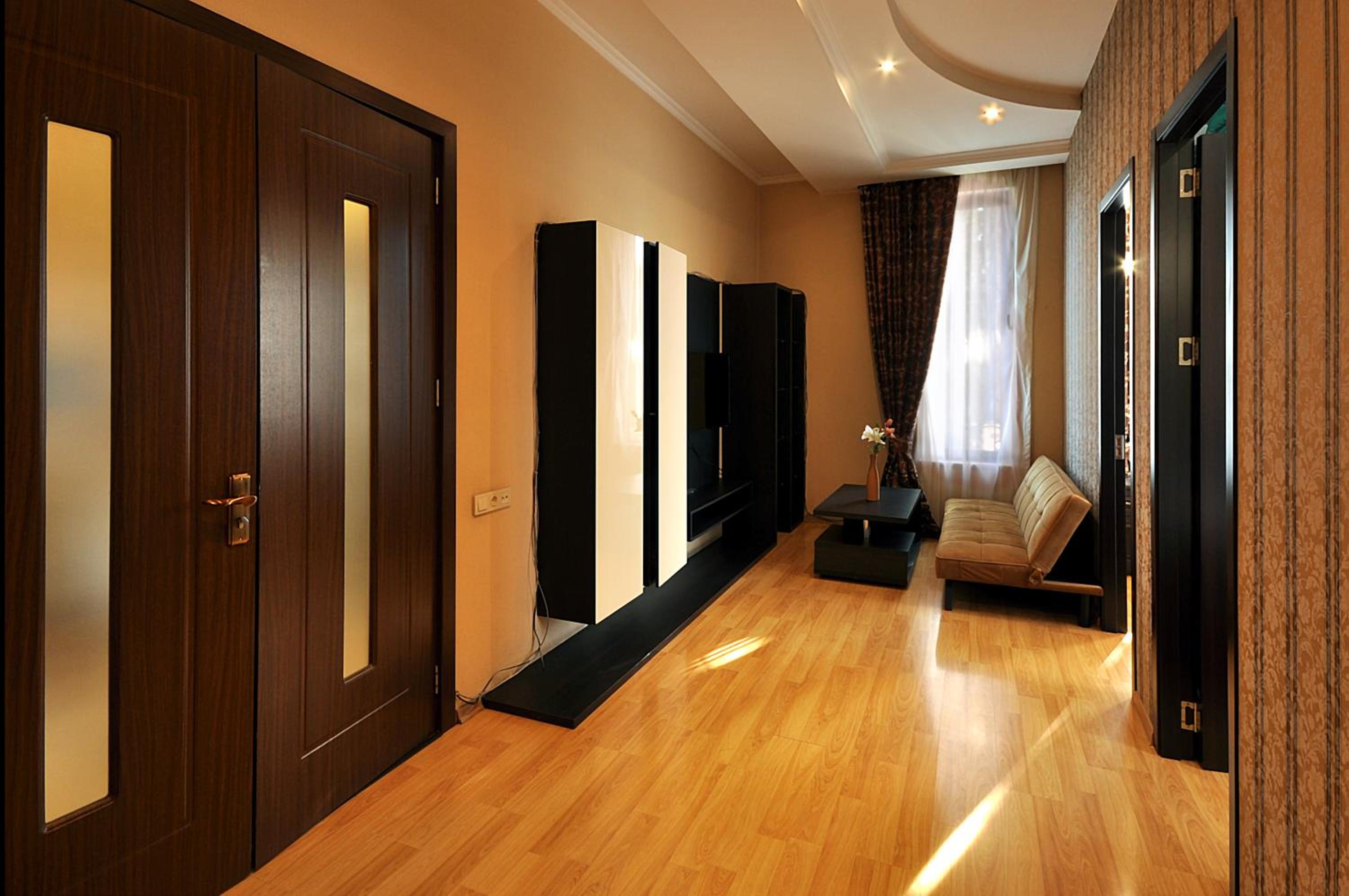 Two-Bedroom Suite - Photo 7