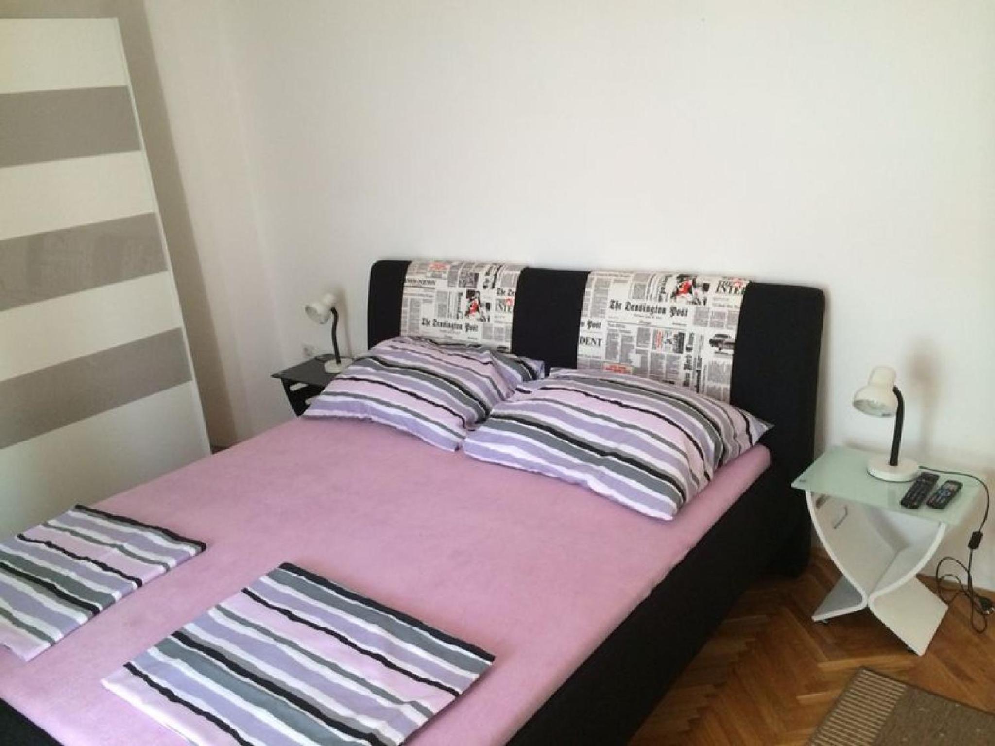 Apartment with Balcony photo 3