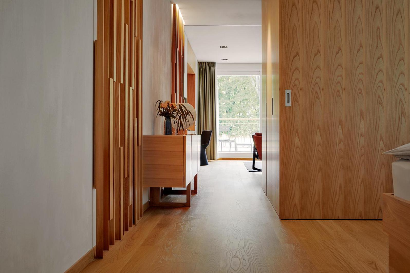 Junior Suite with Mountain View - Photo 1