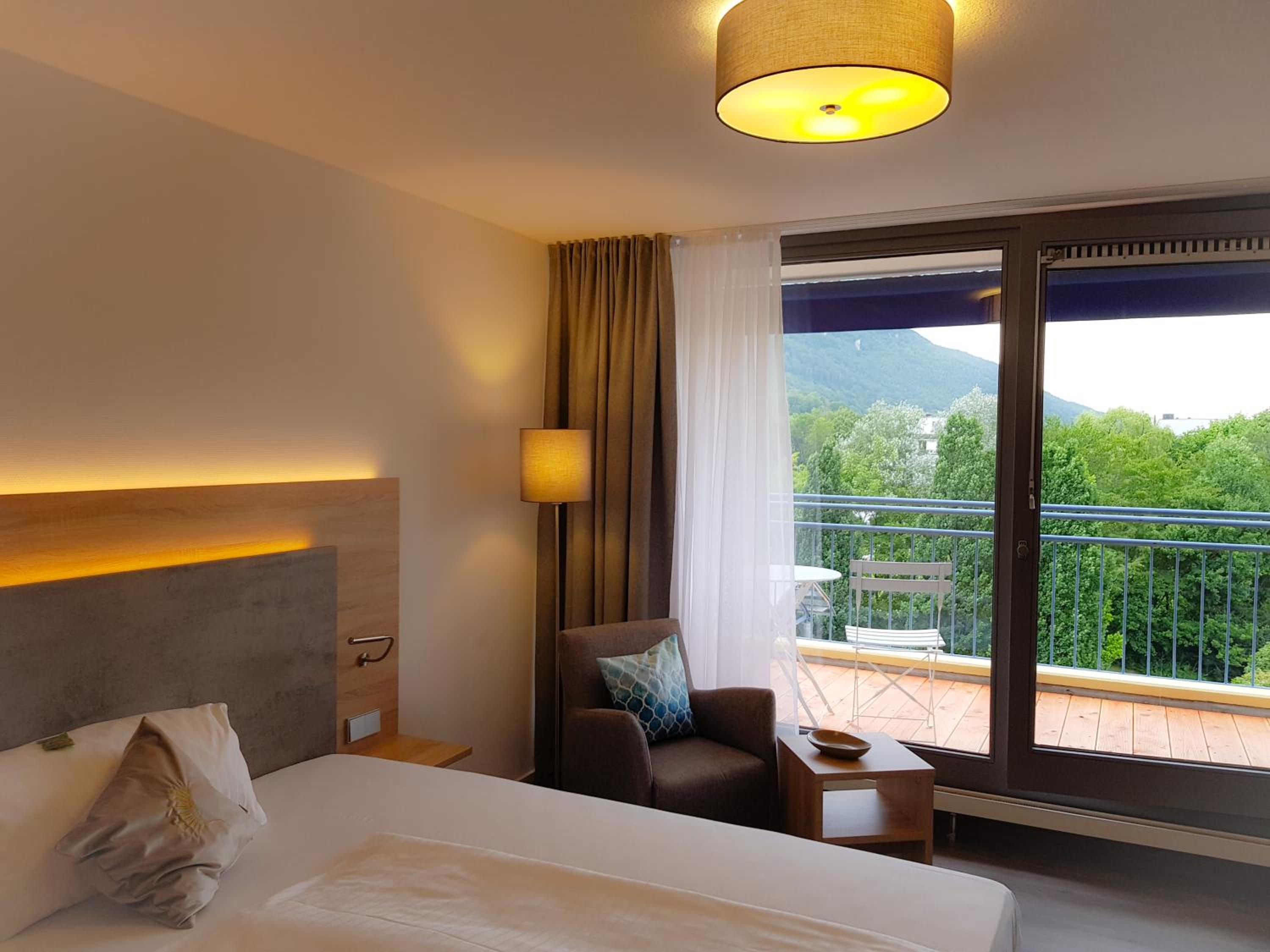 Premium Double Room Small With Balcony