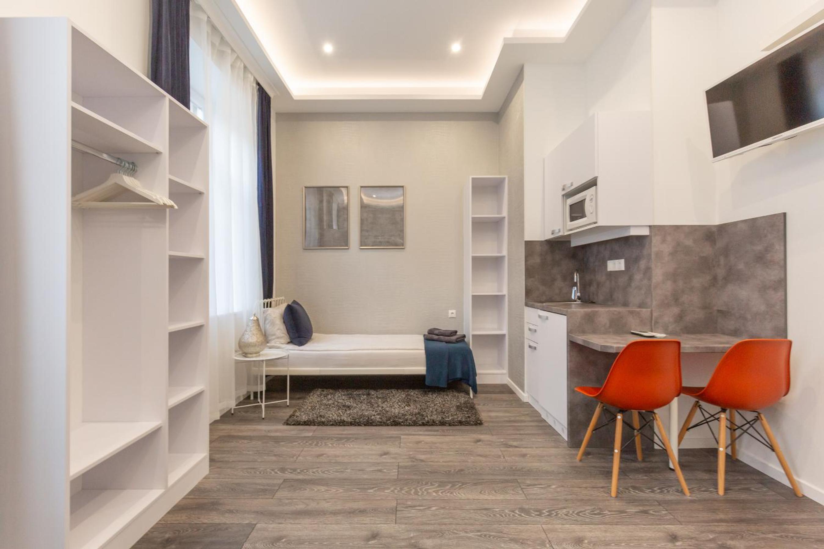 Twin Room - Photo 4