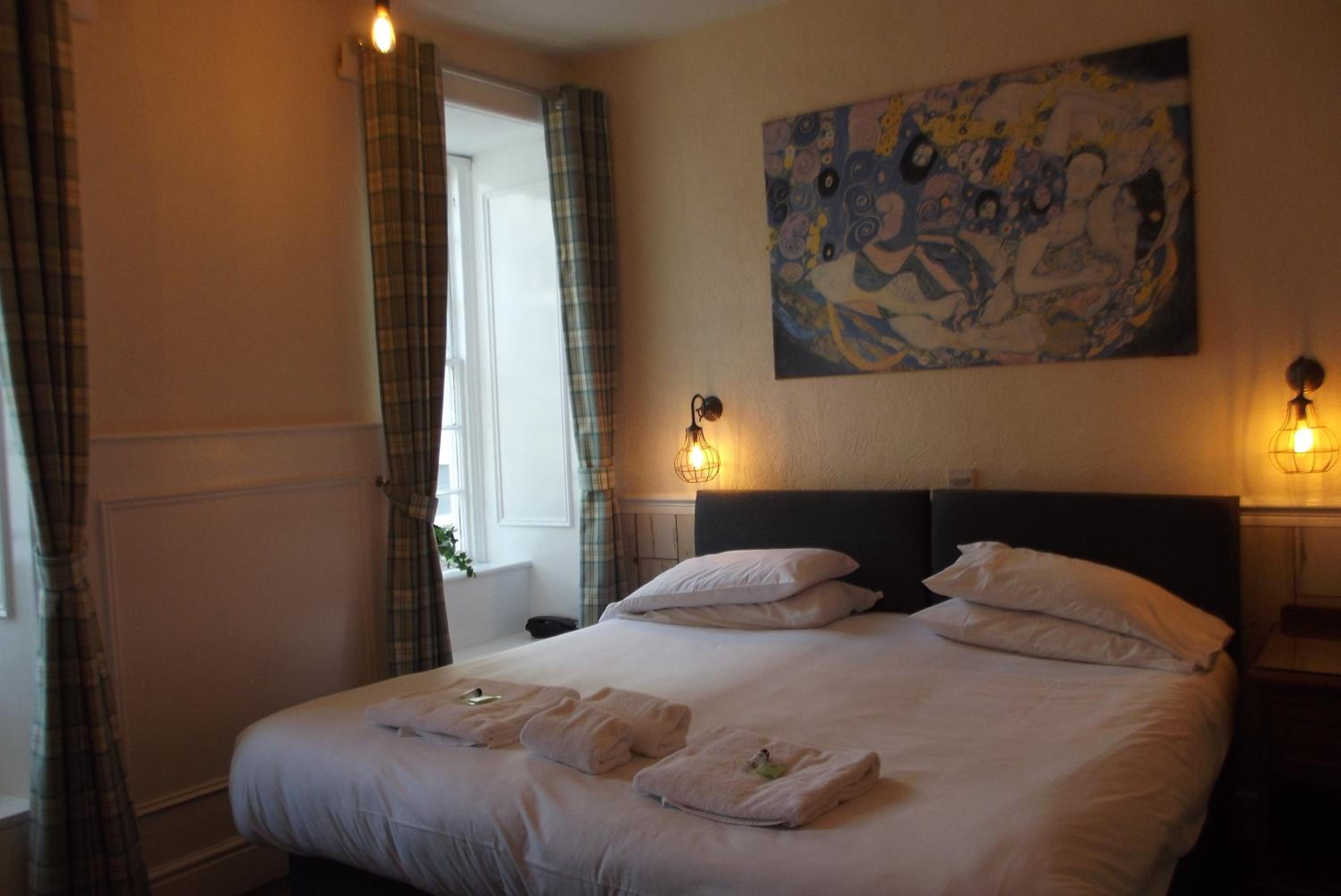 Superior Double or Twin Room - Photo 1