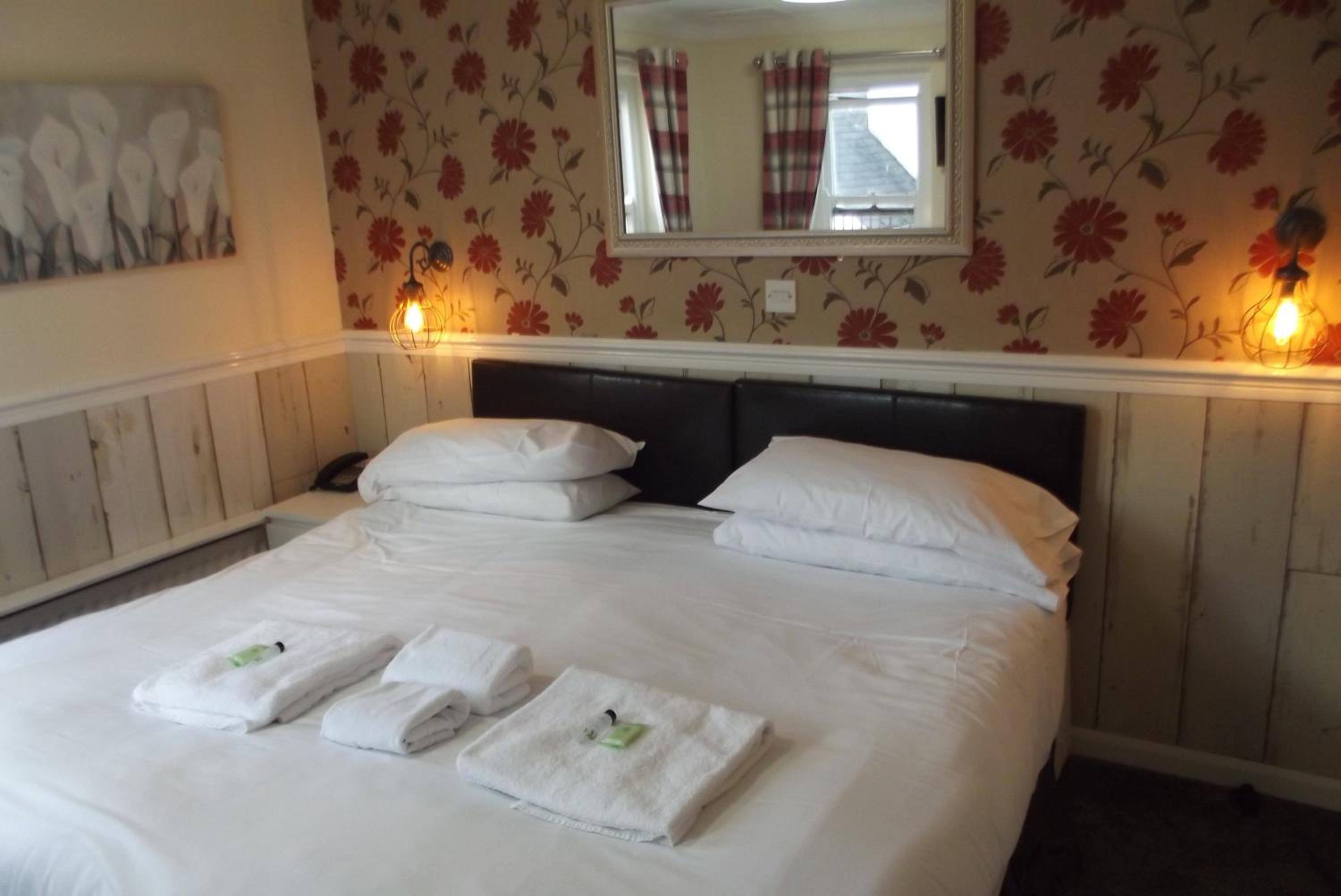 Standard Double Room - Photo 1