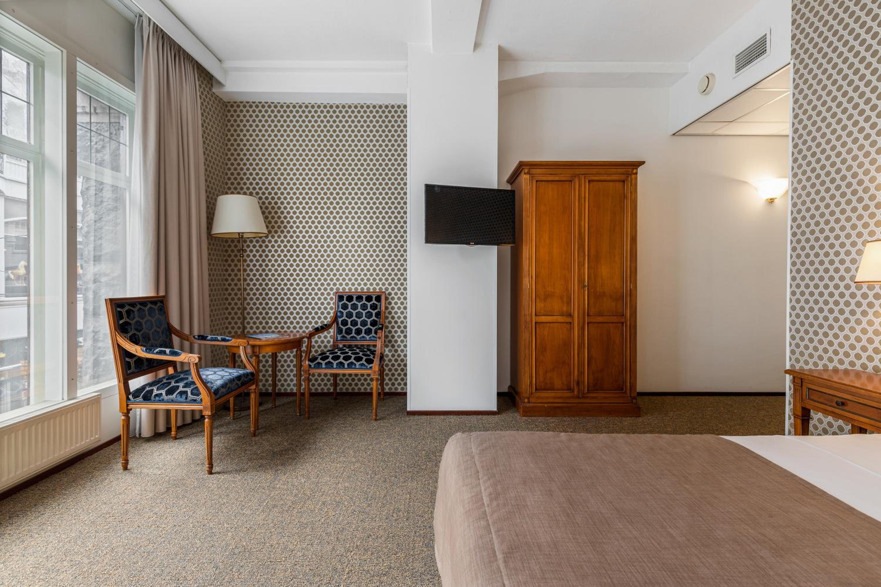 Comfort Double Room thumbnail 5