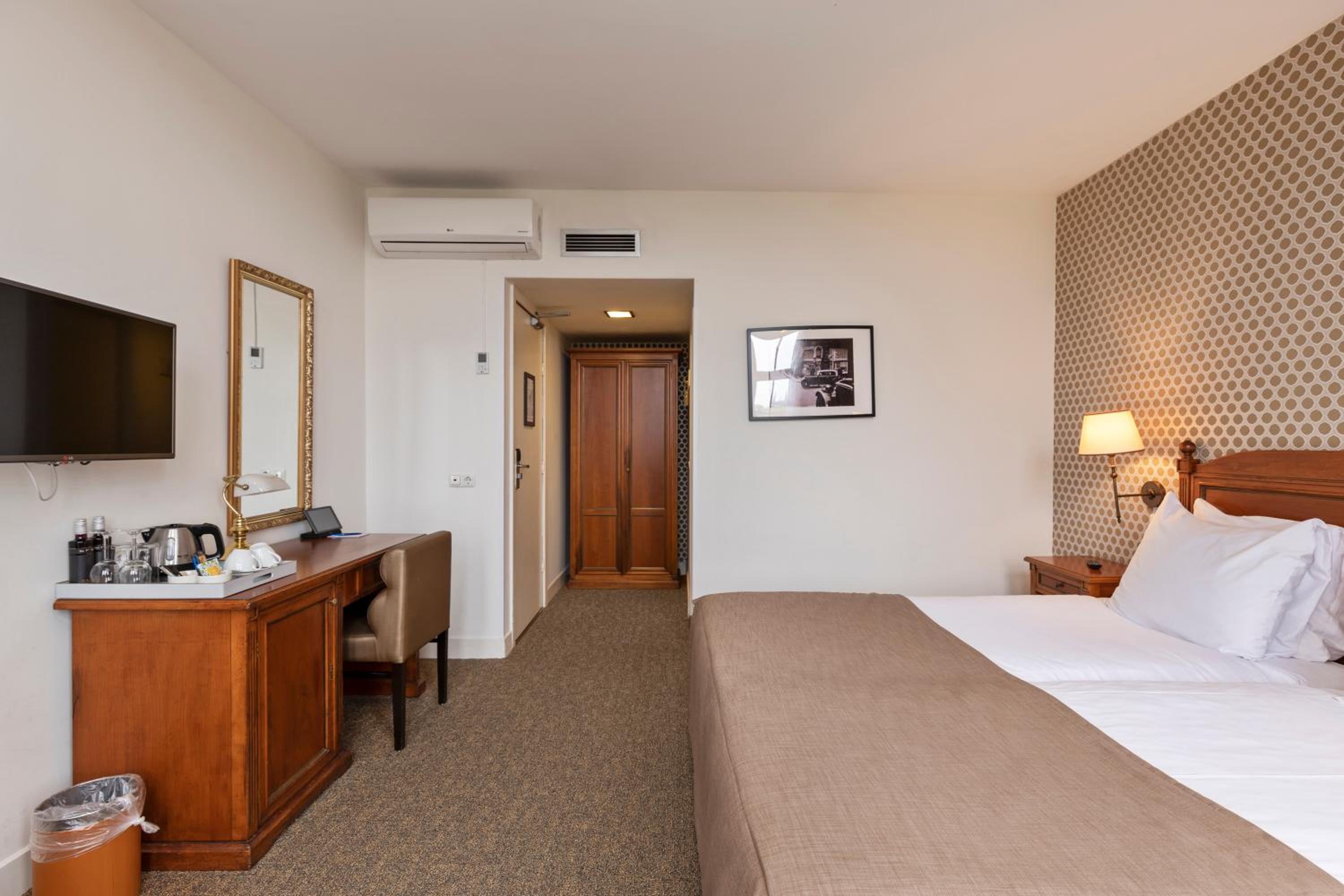 Comfort Twin Room