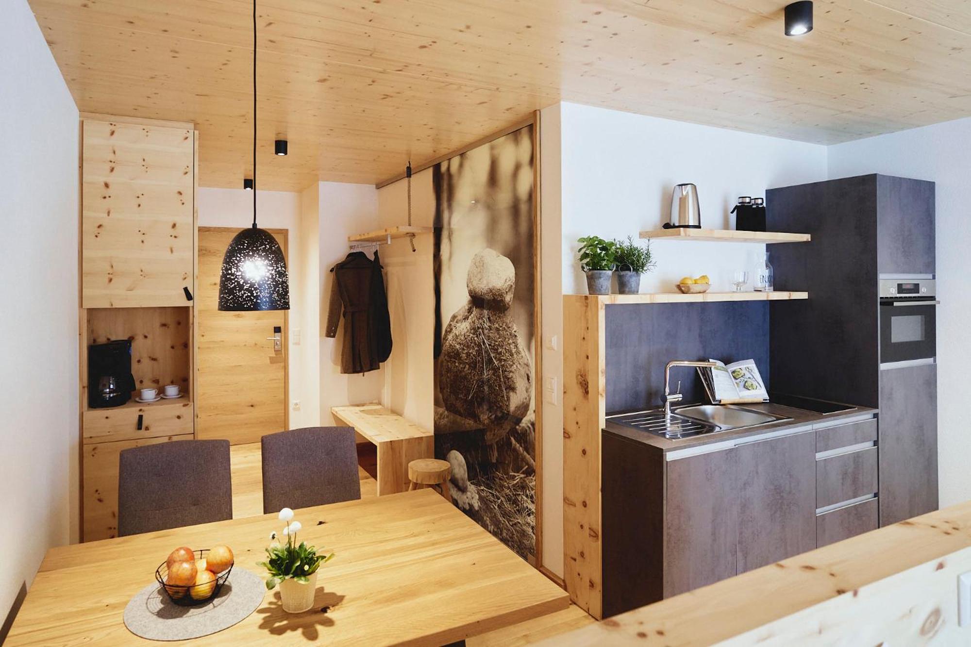 Studio with Terrace - Photo 4