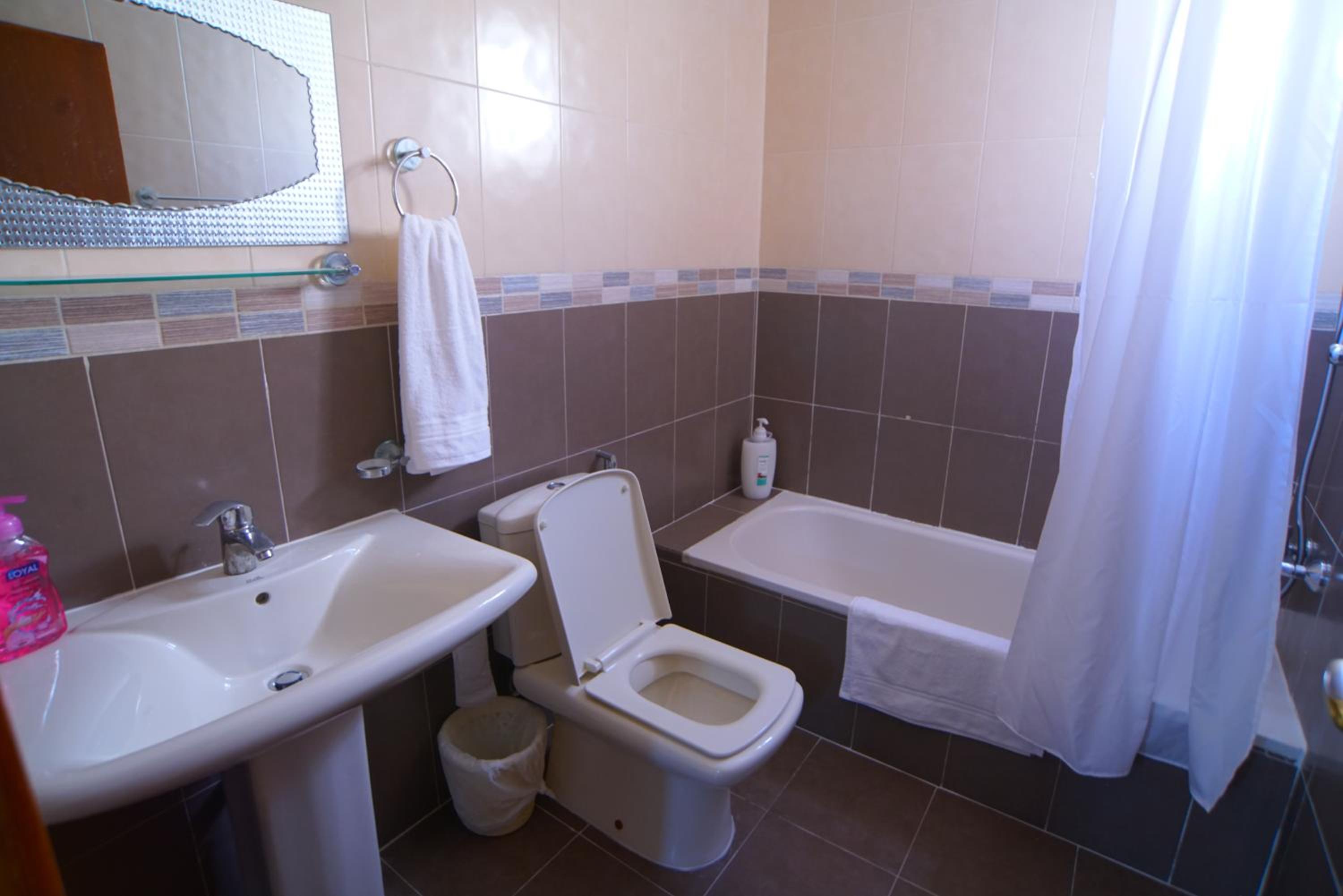 Deluxe Double Room - Photo 5