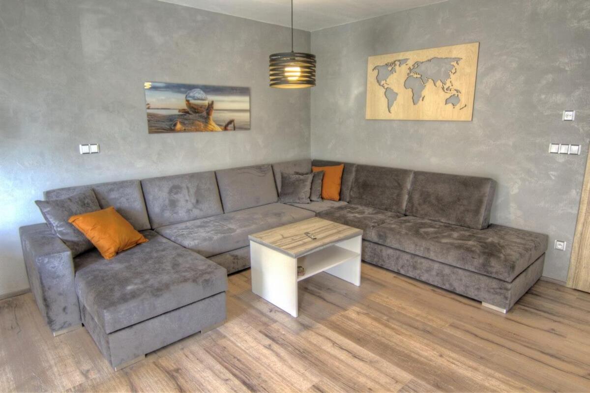 Two-Bedroom Apartment - Photo 6
