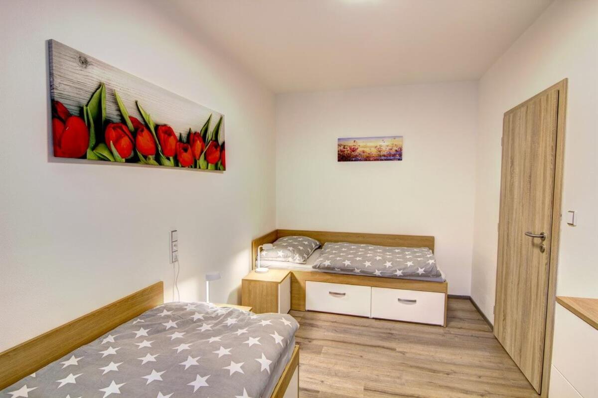 Two-Bedroom Apartment - Photo 5