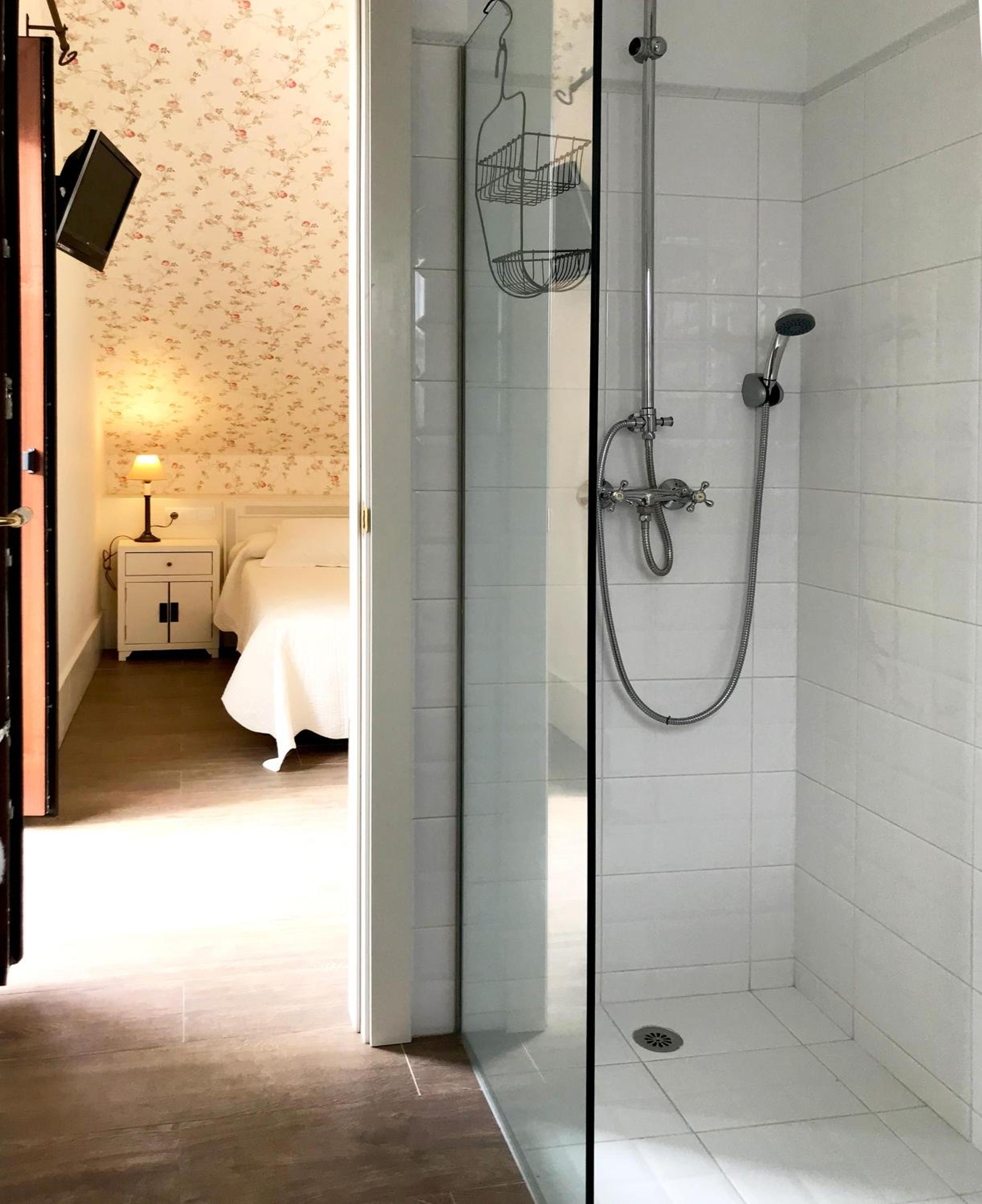 Double or Single Room photo 2