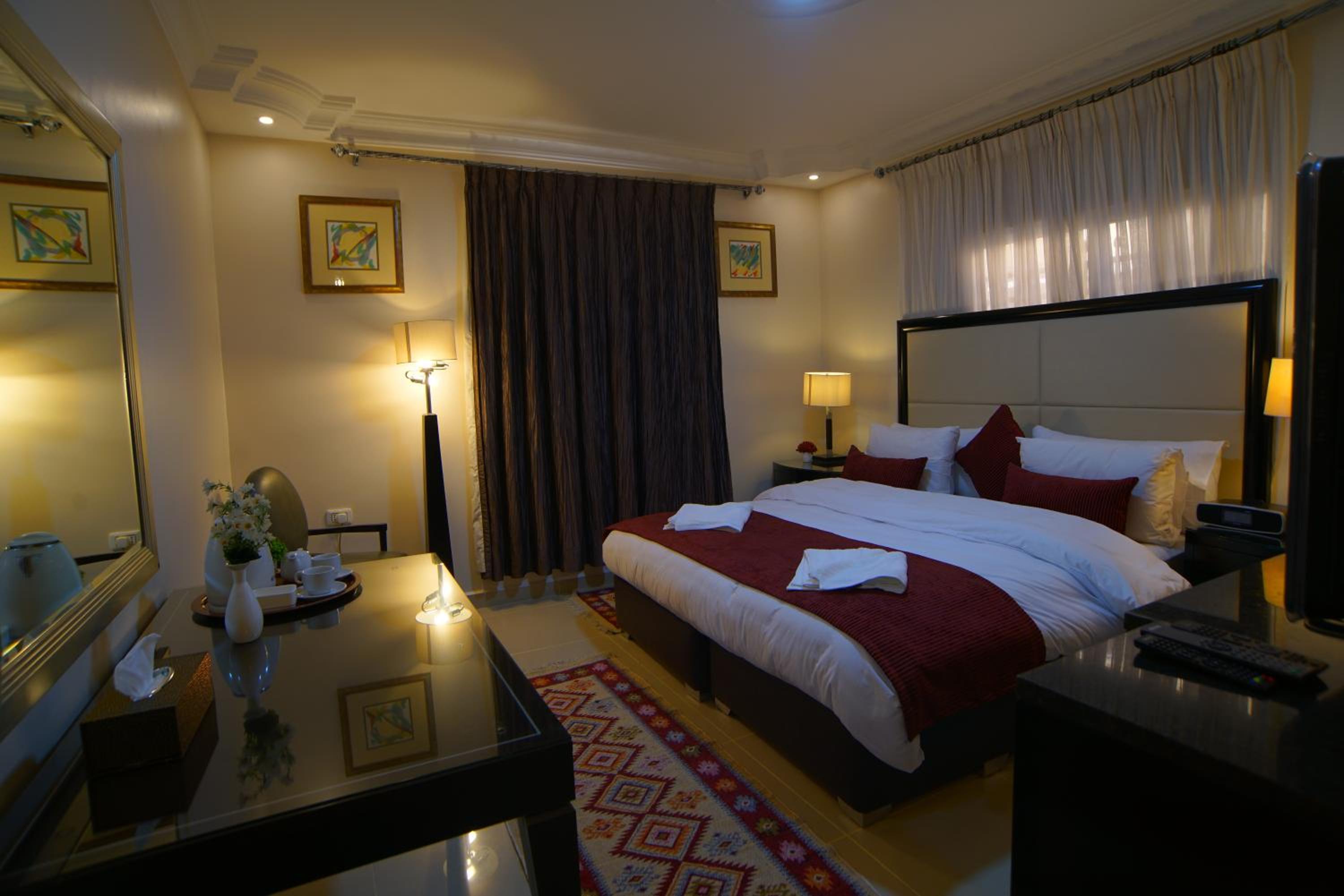 Deluxe Double Room - Photo 3