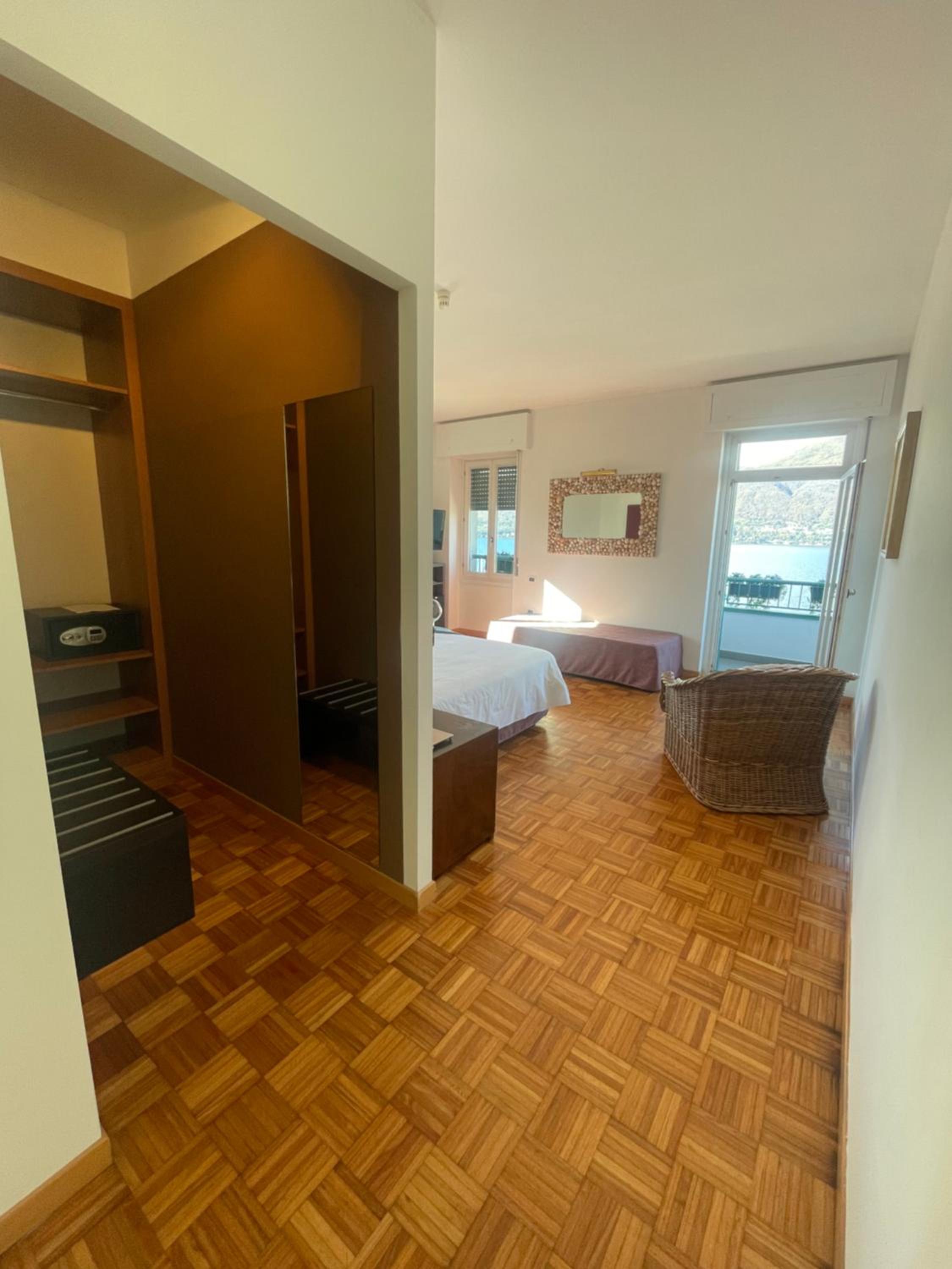 Superior Double Room - Photo 4