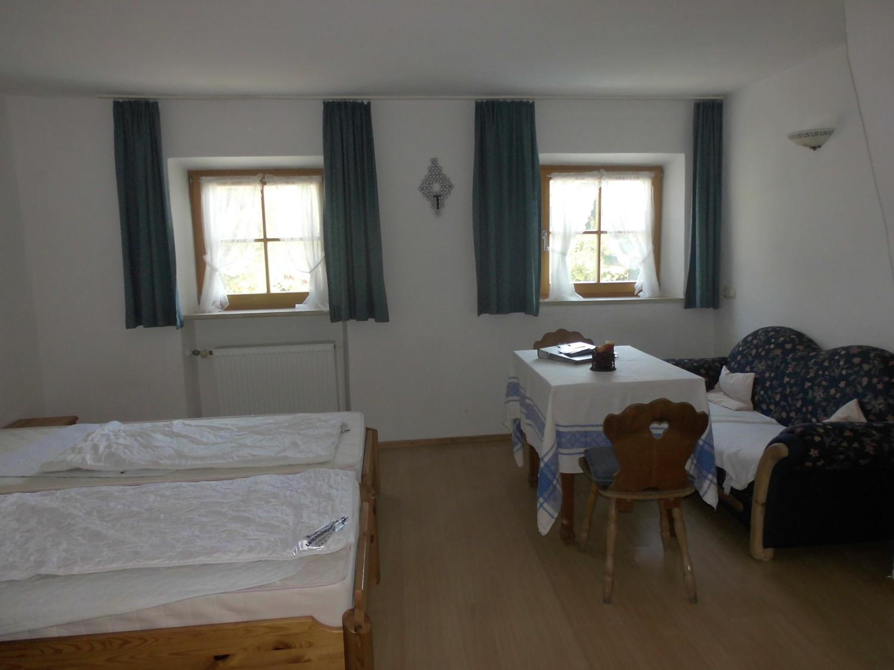 Three-Bedroom Apartment photo 1