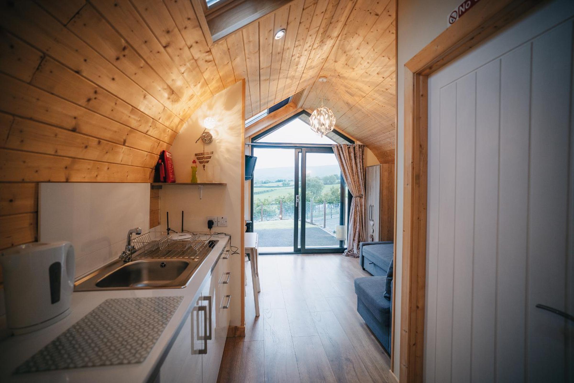 One-Bedroom Chalet - Photo 9