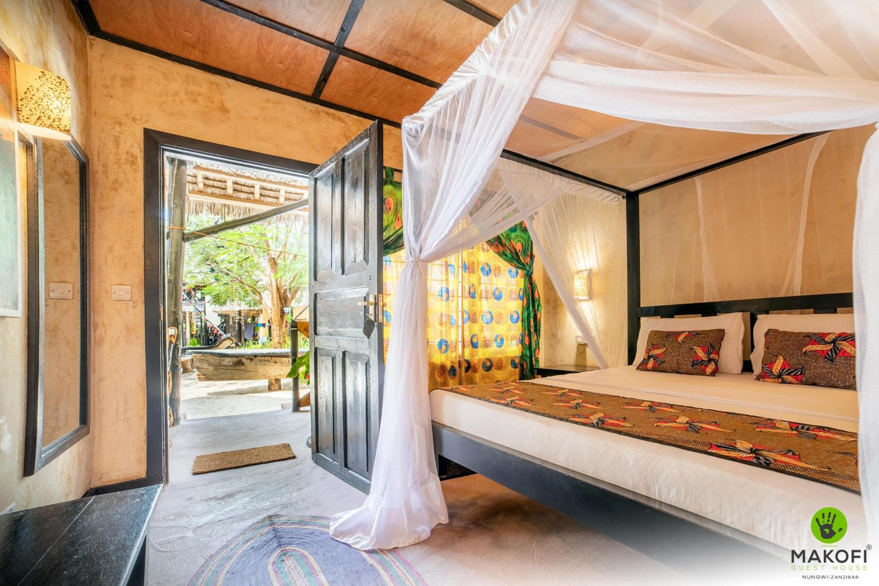 Double Room with Shared Bathroom