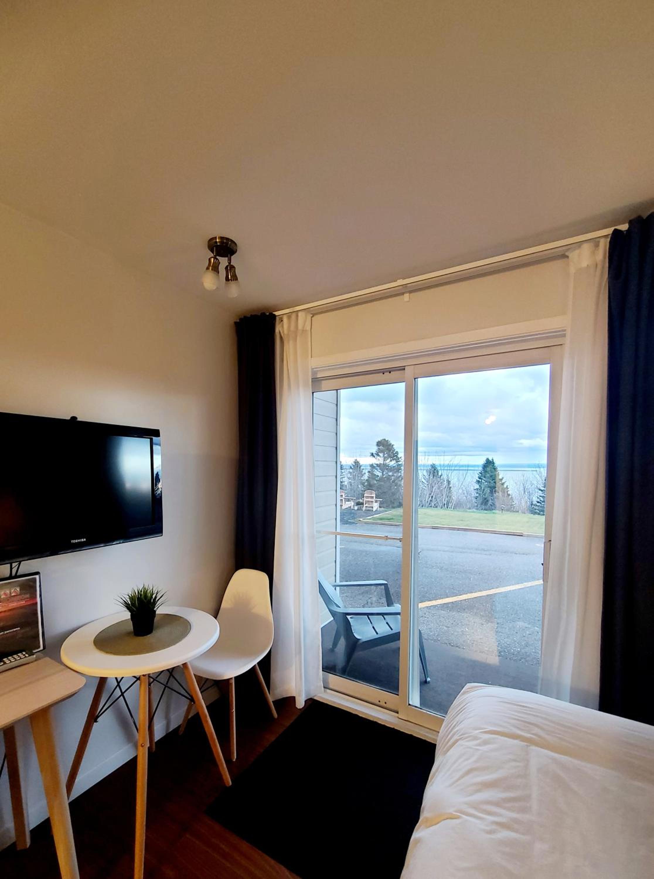 Queen Room with Sea View photo 3