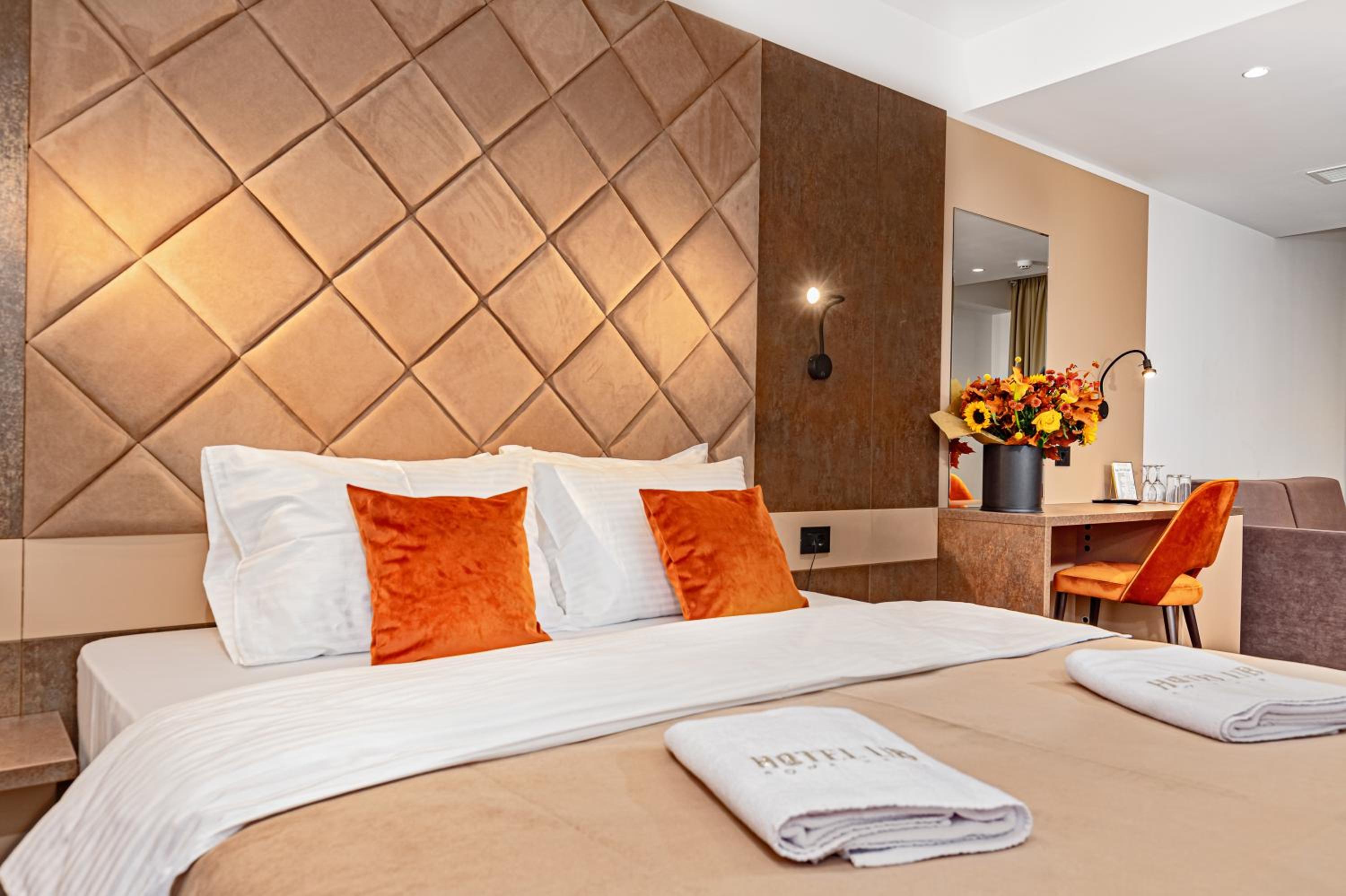 Quadruple Room - Photo 2