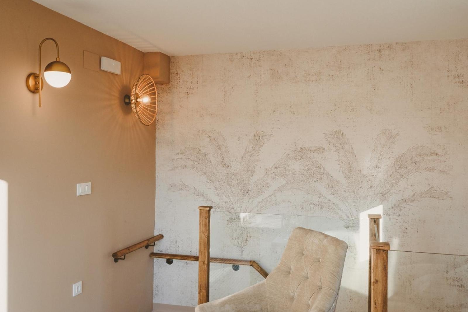 Two-Bedroom House - Photo 3