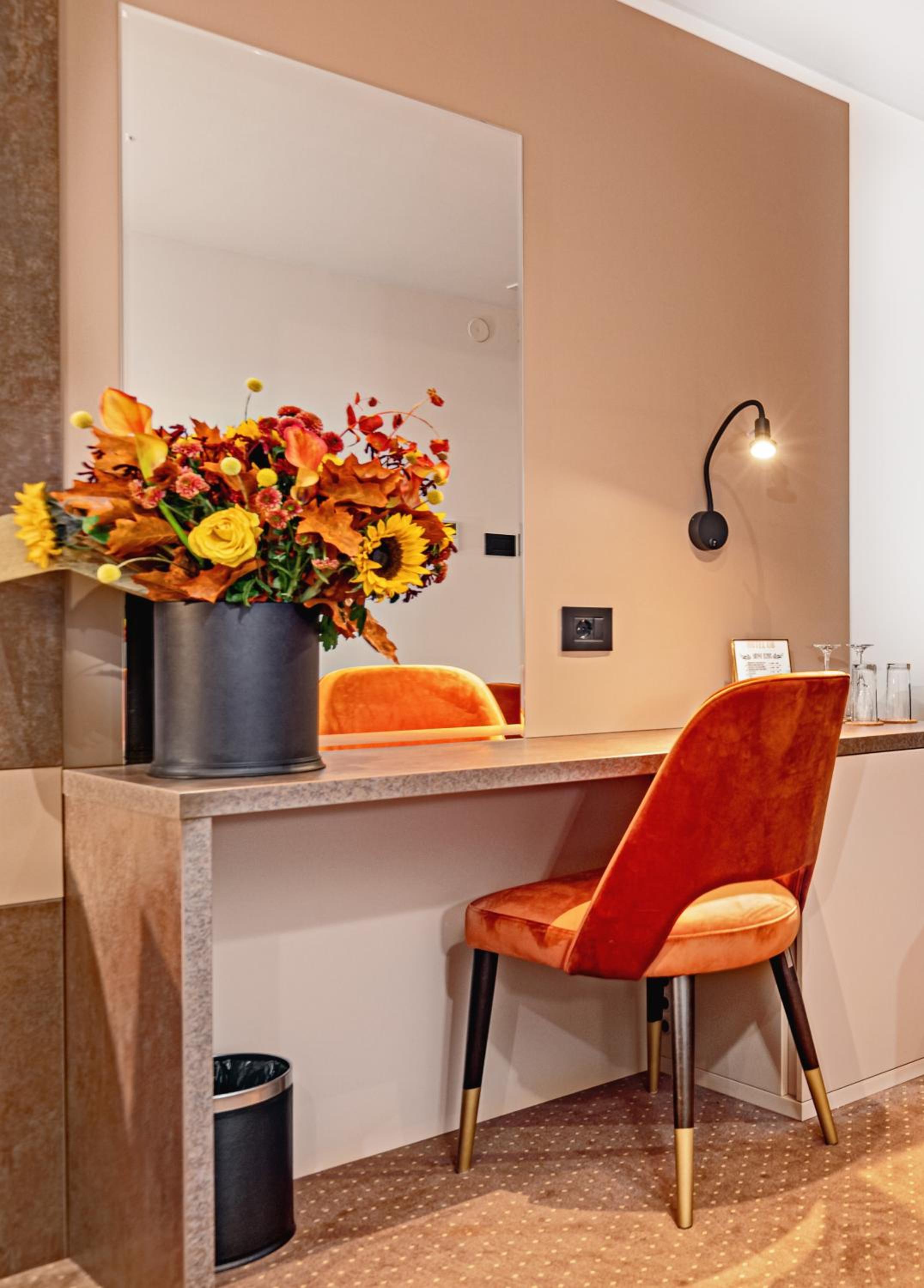 Double Room with Terrace - Photo 3