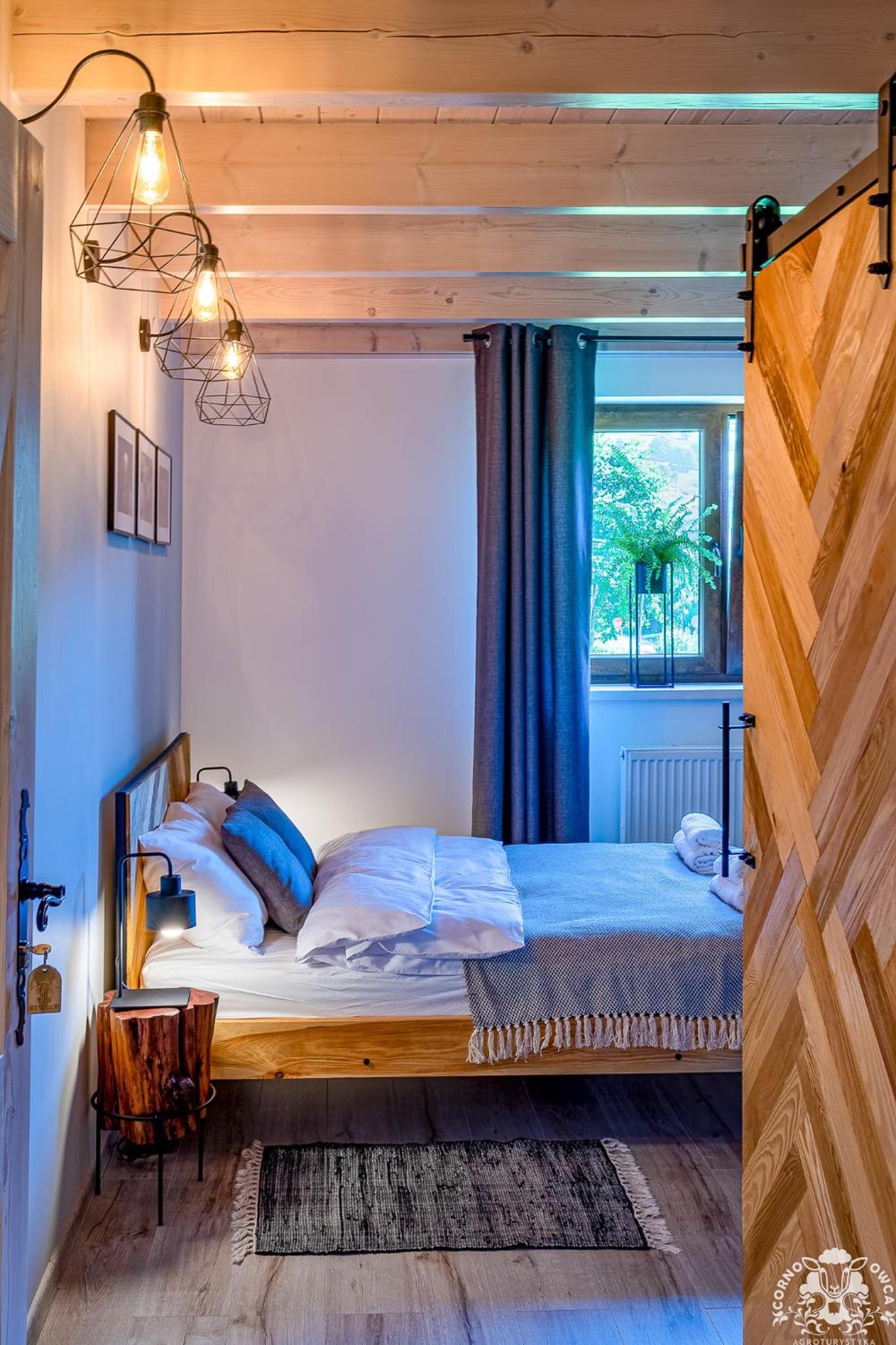 Quadruple Room with Mountain View photo 2