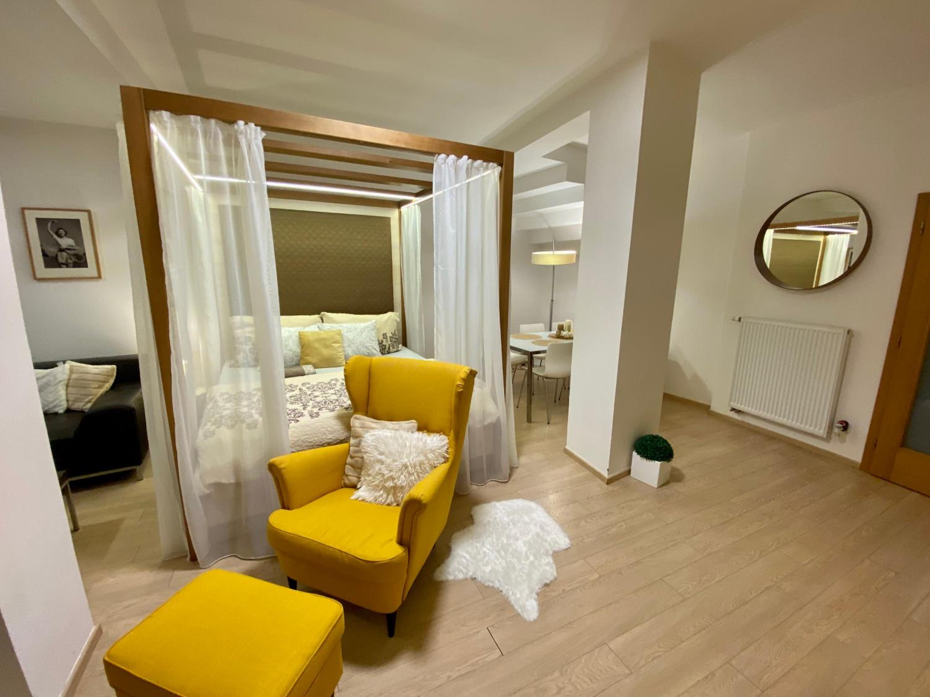 Superior Apartment photo 1