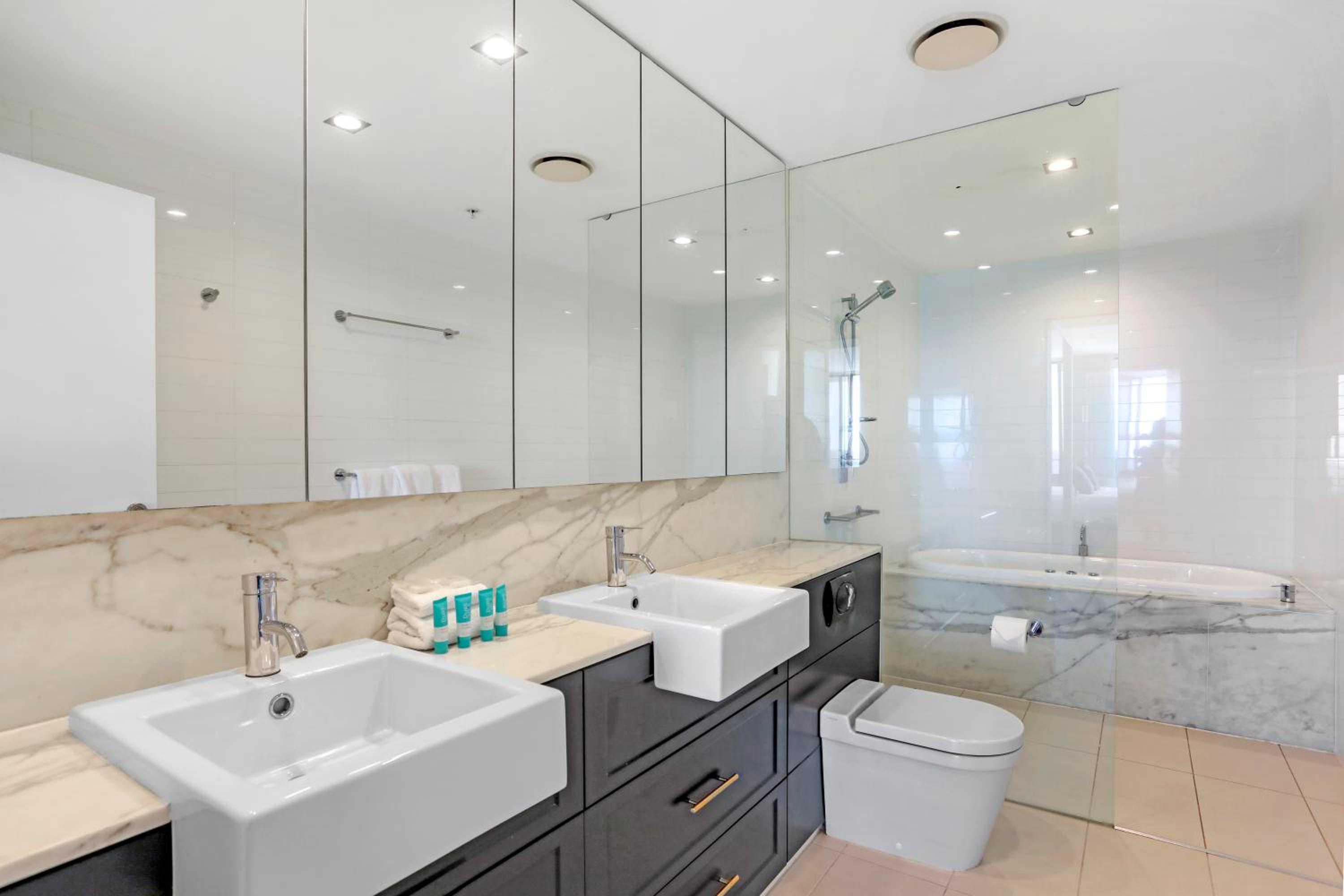 2 Bedroom Superior Ocean View + Media (Pet Friendly on Request)