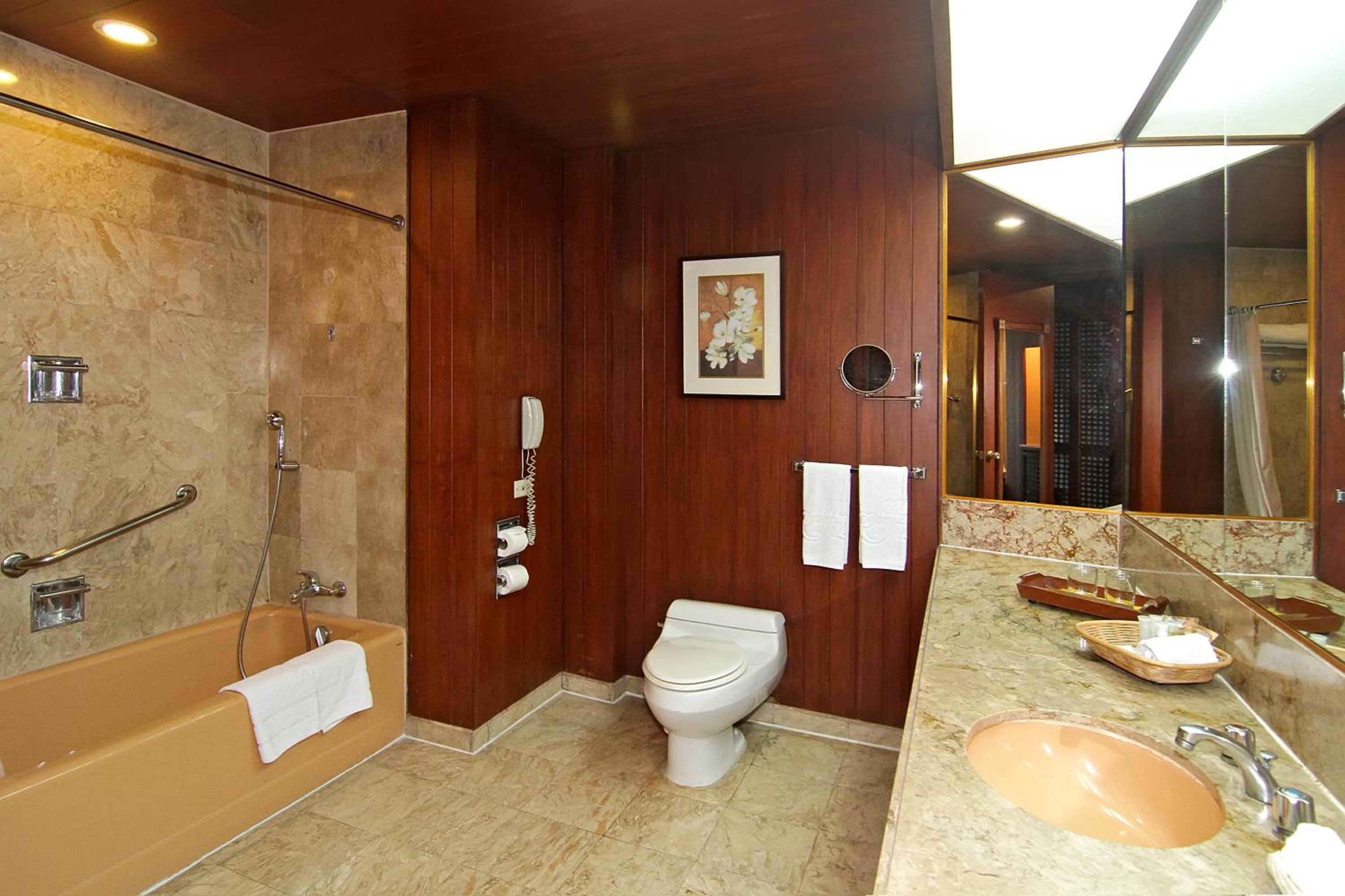Veranda Suite - Photo 3