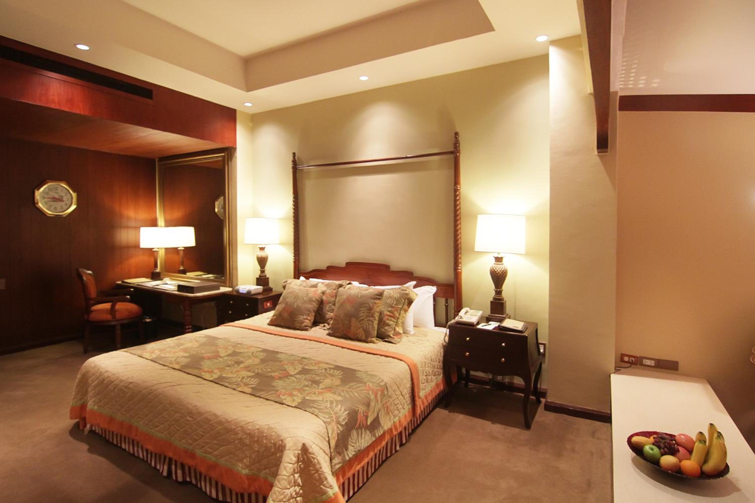 Veranda Suite - Photo 6
