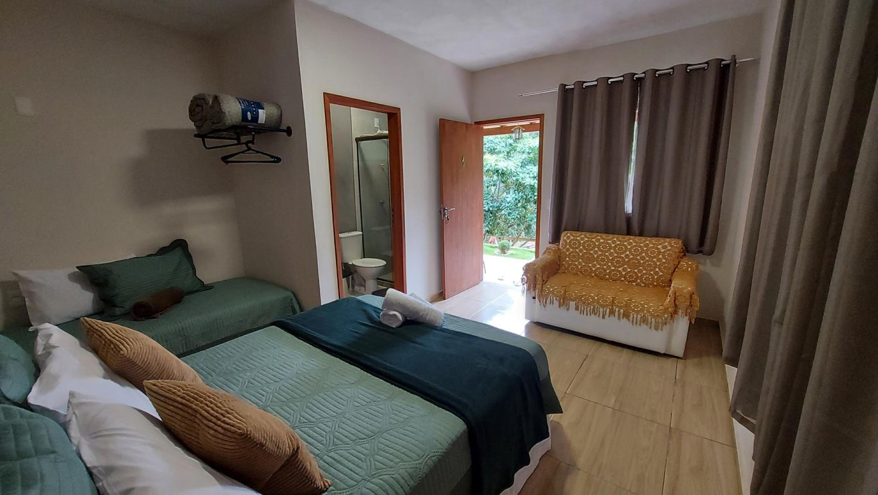 Standard Double Room - Photo 4