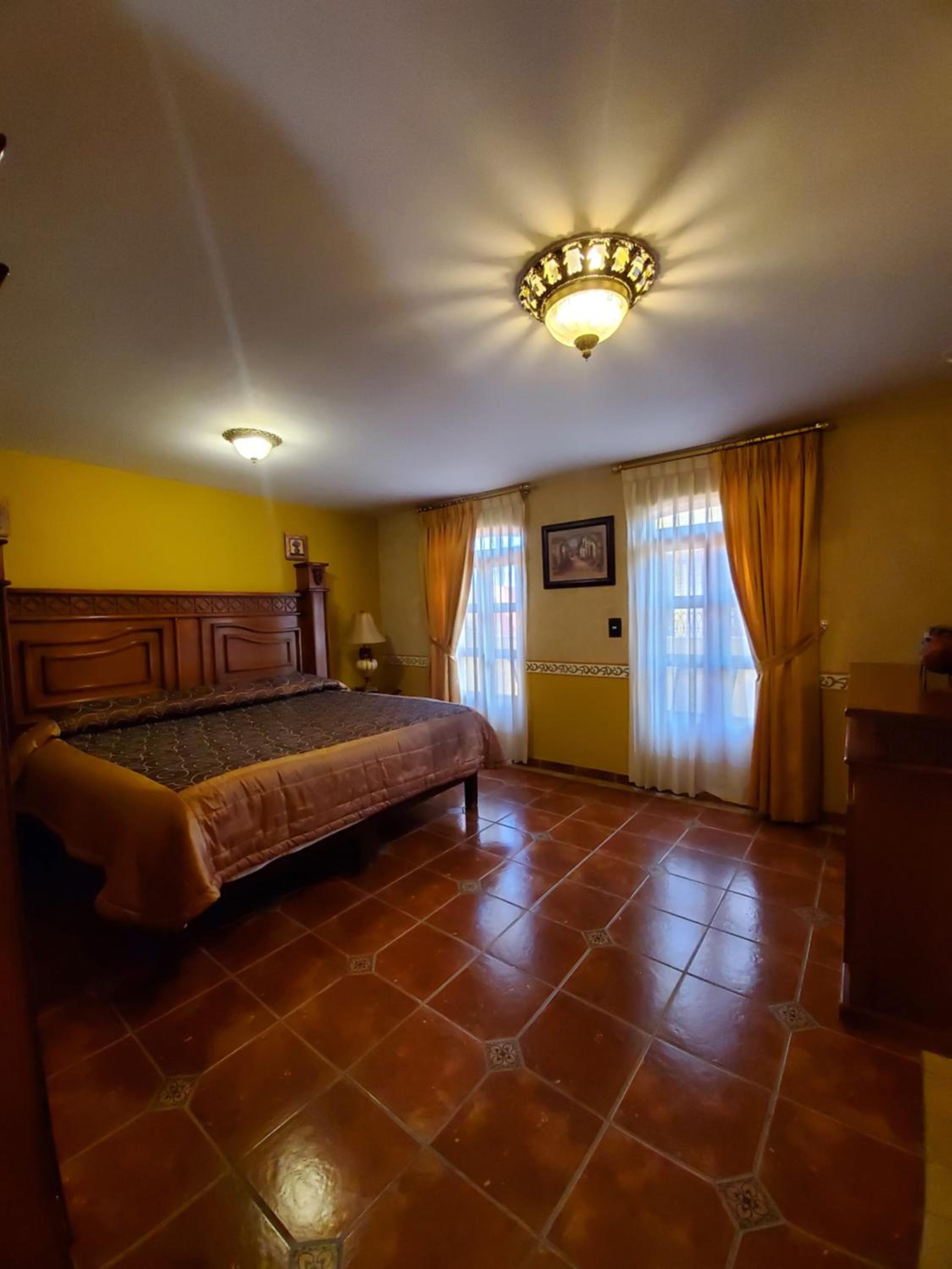 Deluxe Double Room with Bath photo 2