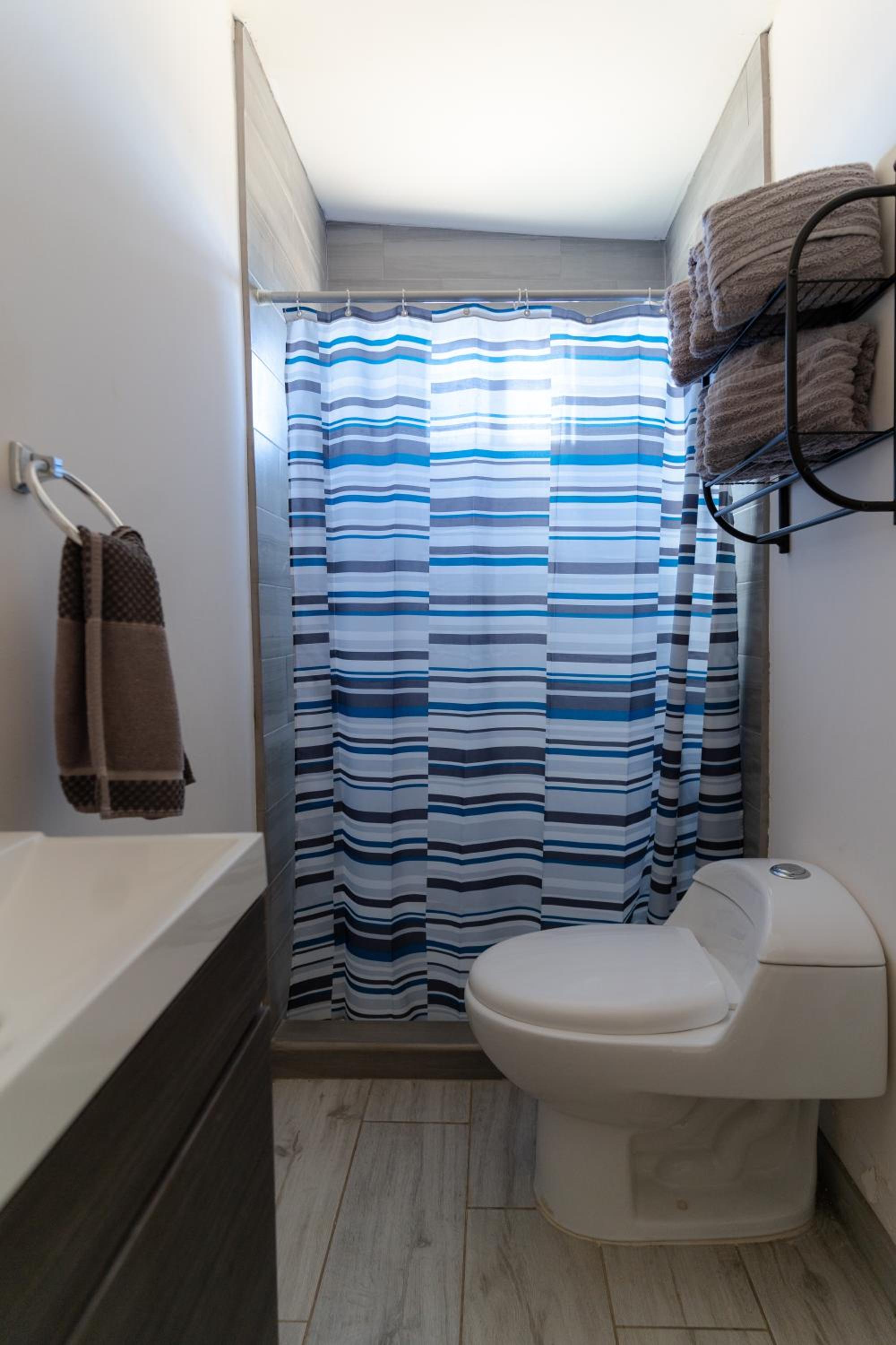 Two-Bedroom Suite - Photo 3