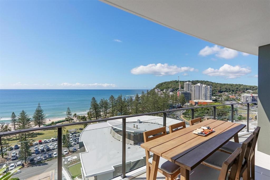 3 Bedroom Superior Ocean View Apartment - Photo 7