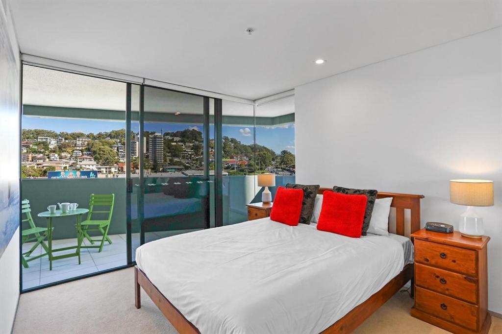 3 Bedroom Partial Ocean View - Photo 6