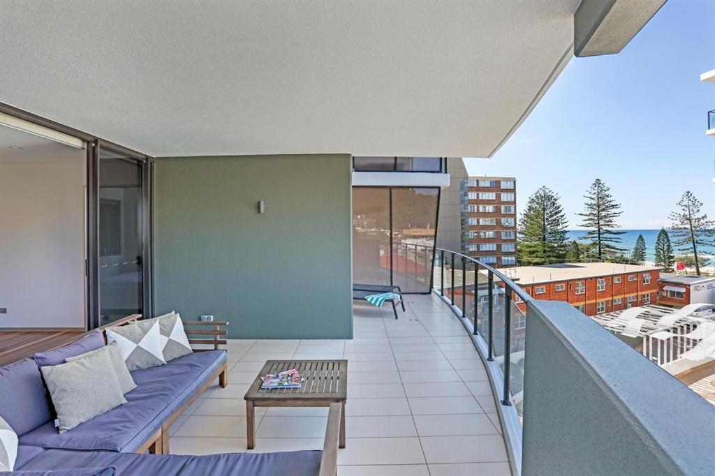 3 Bedroom Partial Ocean View - Photo 5