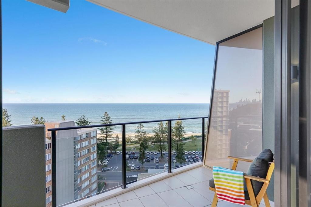 3 Bedroom Ocean View - Photo 3
