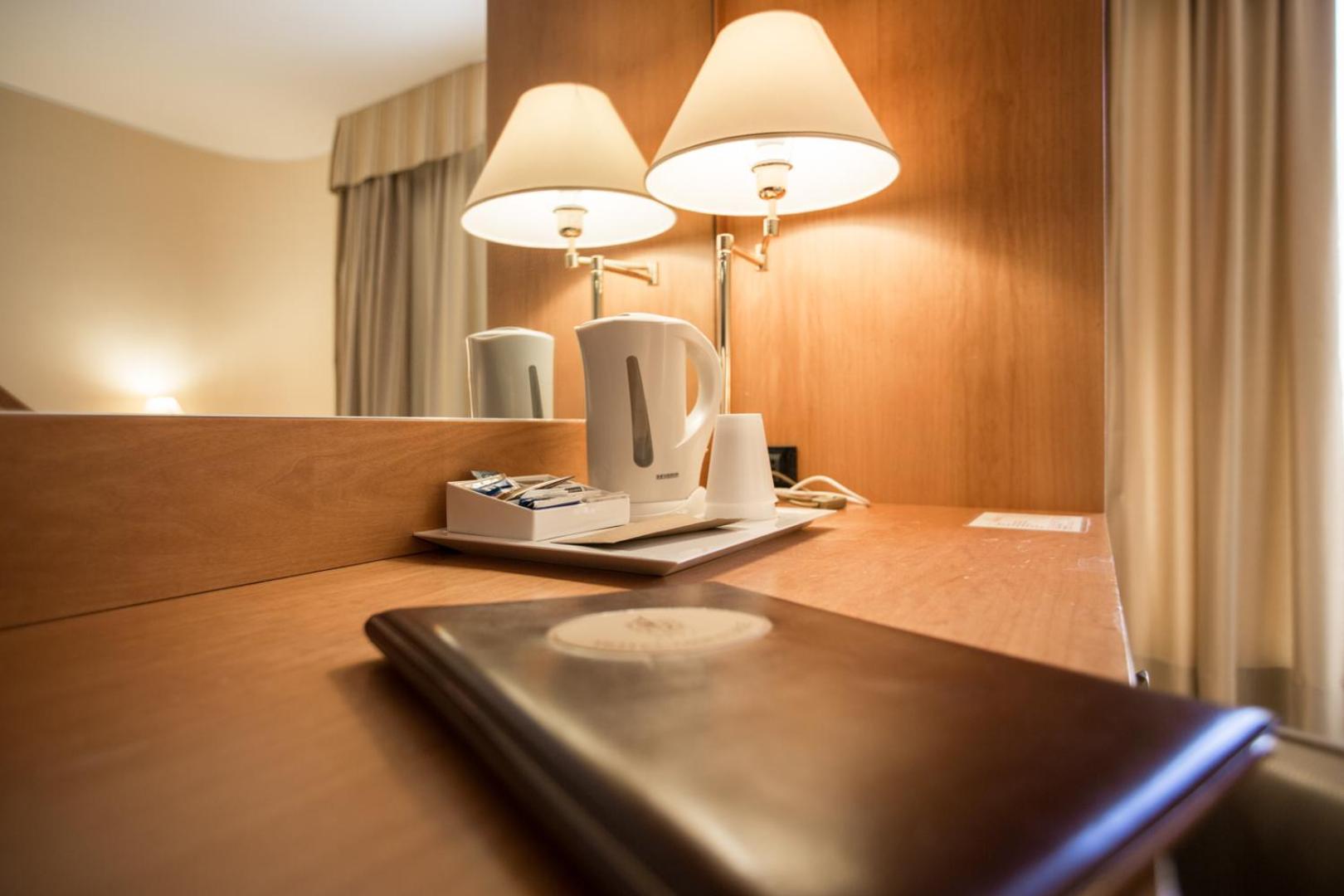 Superior Double Room - Photo 8