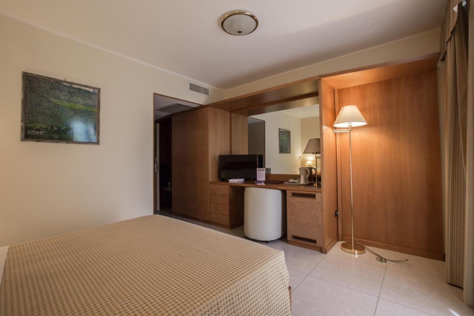 Superior Double Room - Photo 6