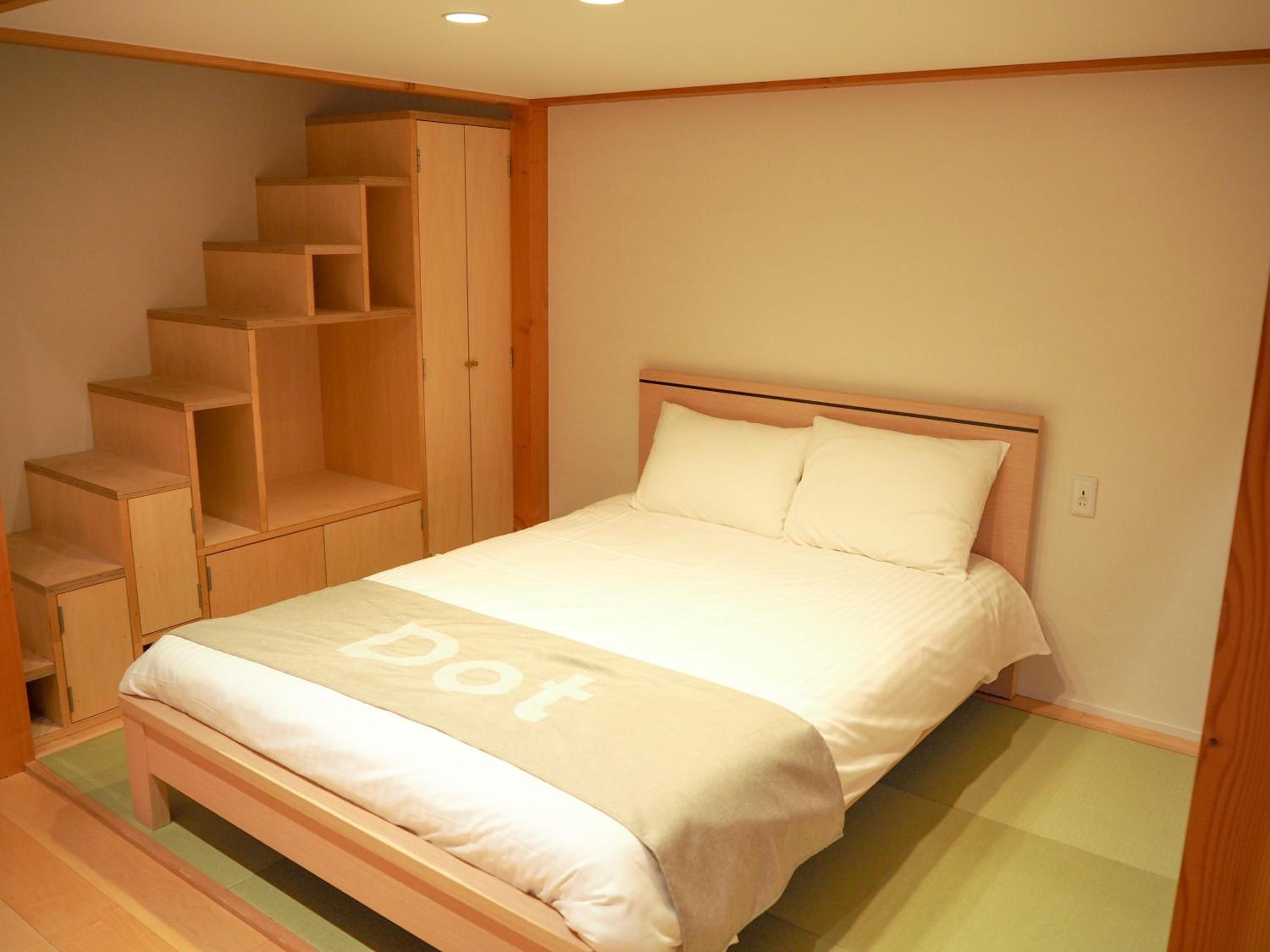 Japanese-Style Superior Room with Tatami Area - Photo 6