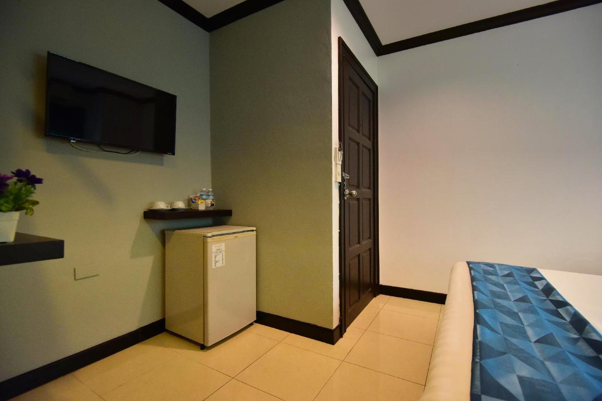 Standard Double Room - Photo 3