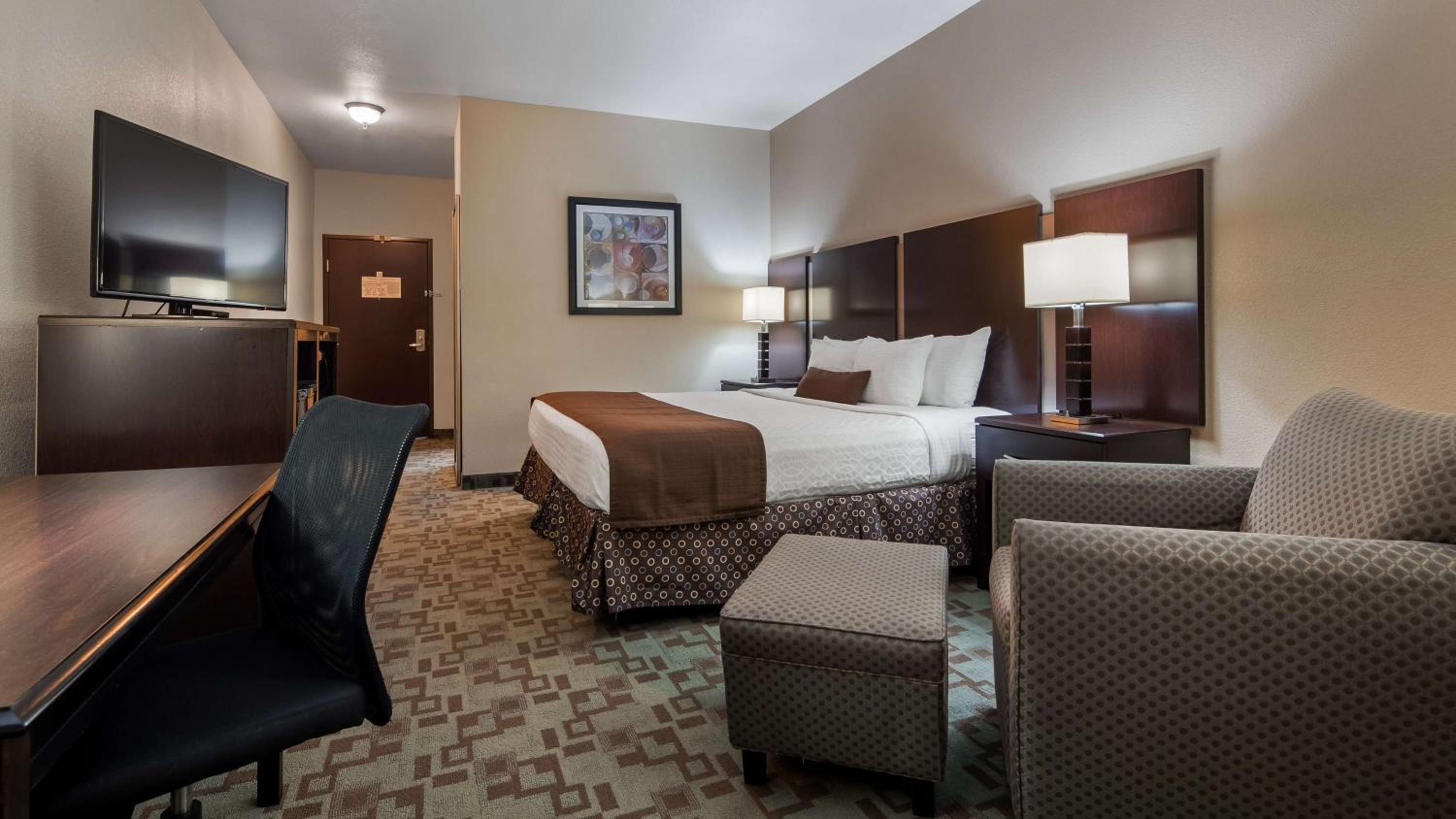 King Room - Non-Smoking - Photo 2