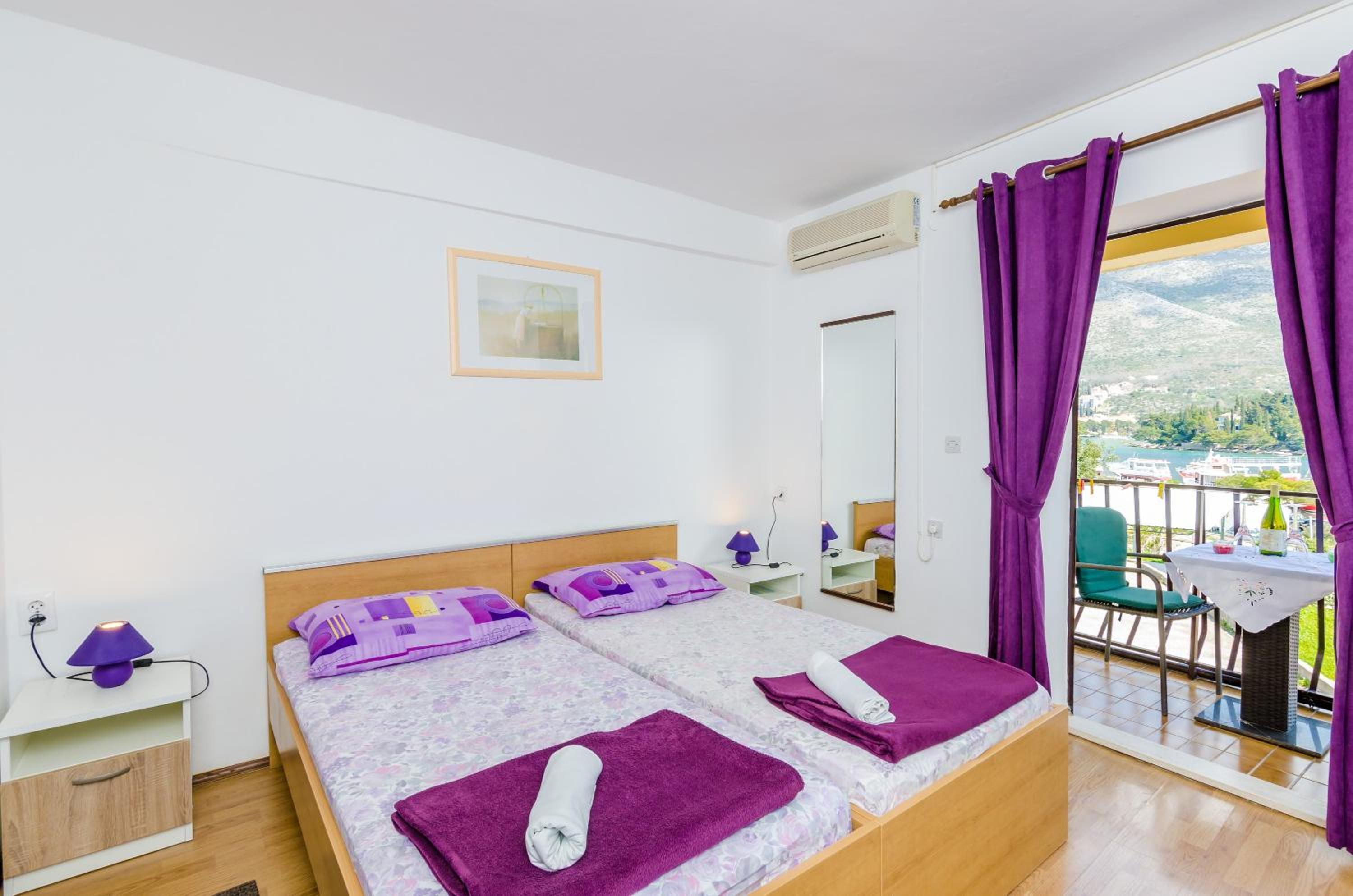 Double or Twin Room with Balcony and Sea View